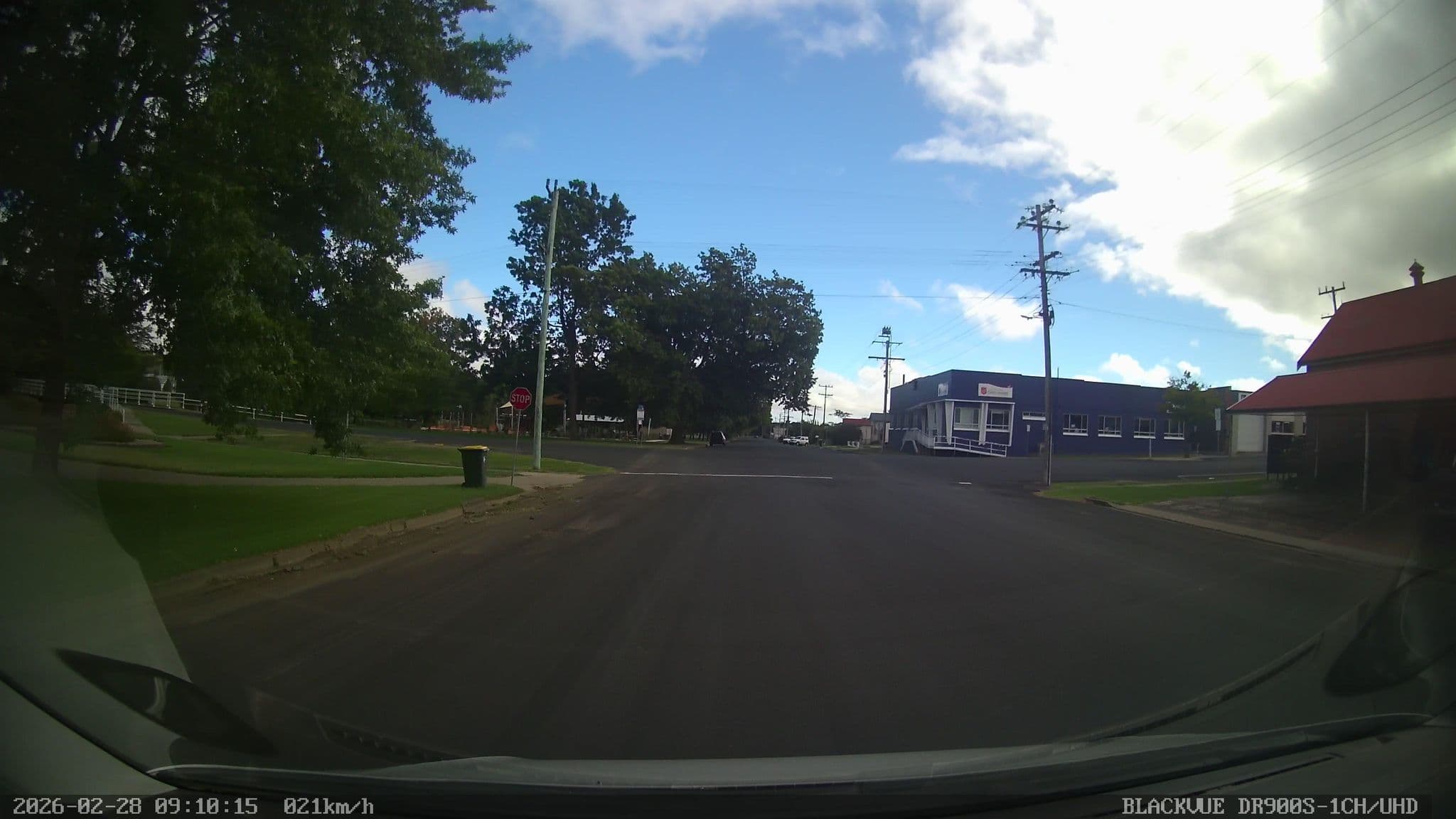 Street view near Charlesworth on the Park, Glen Innes — © bob3bob3 (CC BY-SA · Mapillary)