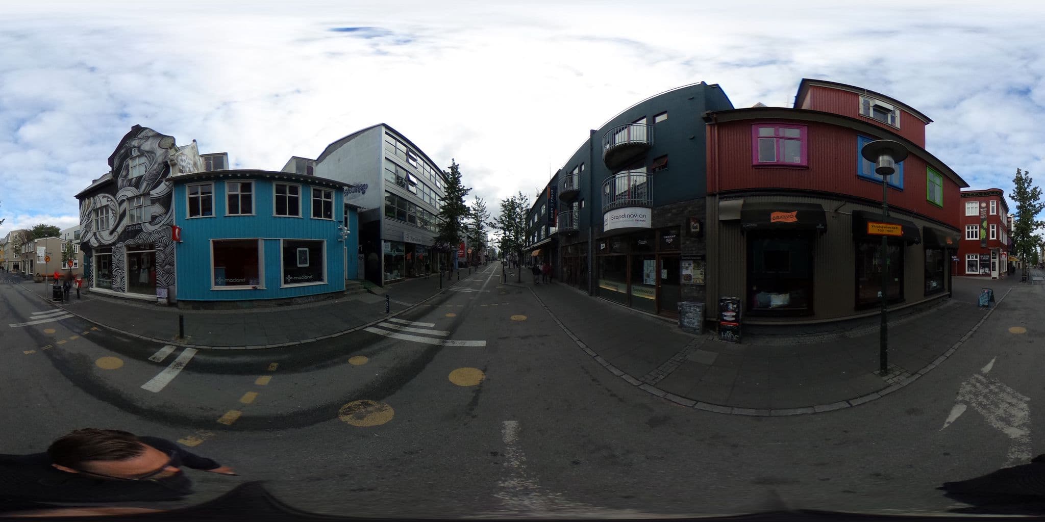 Street view near Hótel Frón, Reykjavík — © ainali (CC BY-SA · Mapillary)