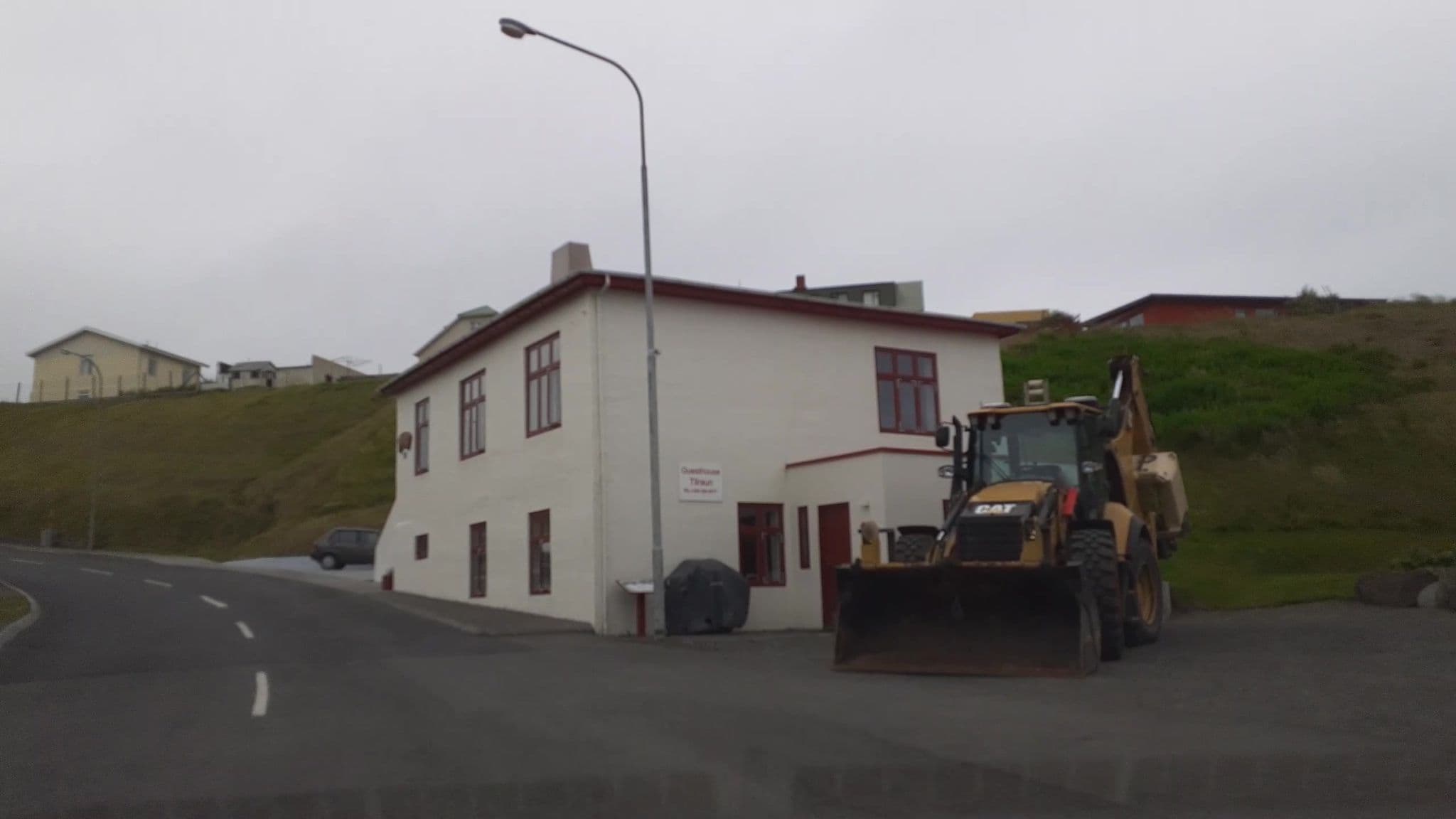 Street view near Guesthouse Tilraun, Sauðárkrókur — © kjarrval (CC BY-SA · Mapillary)