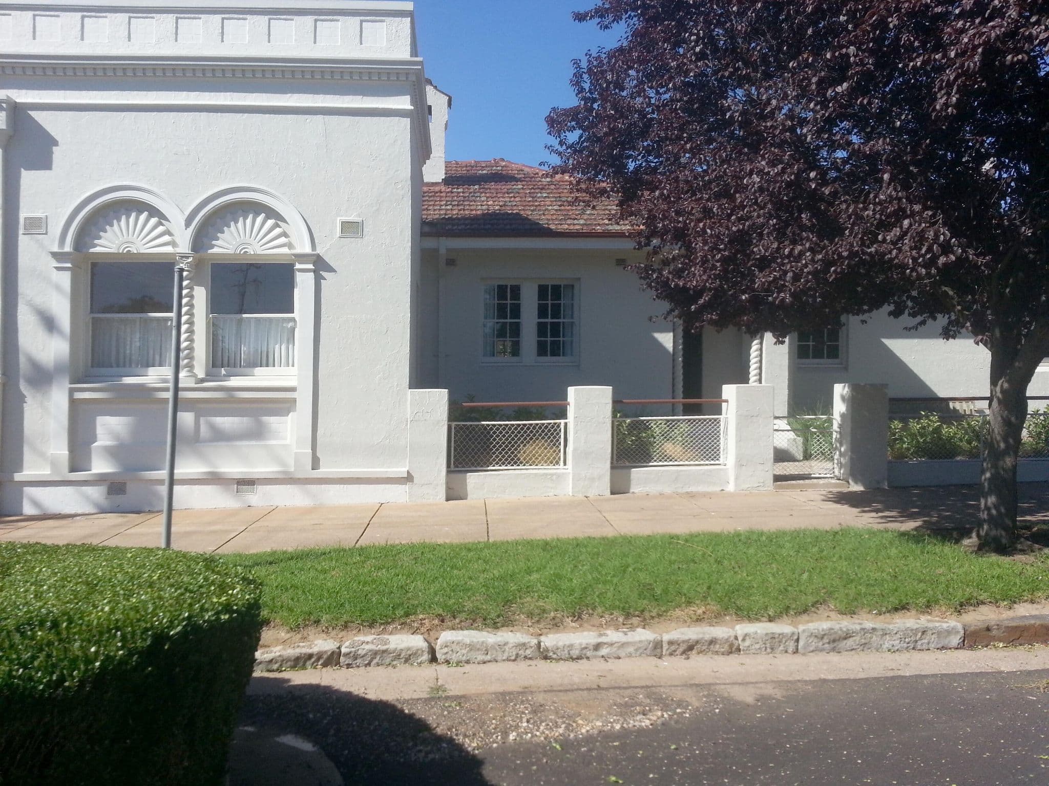 Street view near Sona, Molong — © bob3bob3 (CC BY-SA · Mapillary)