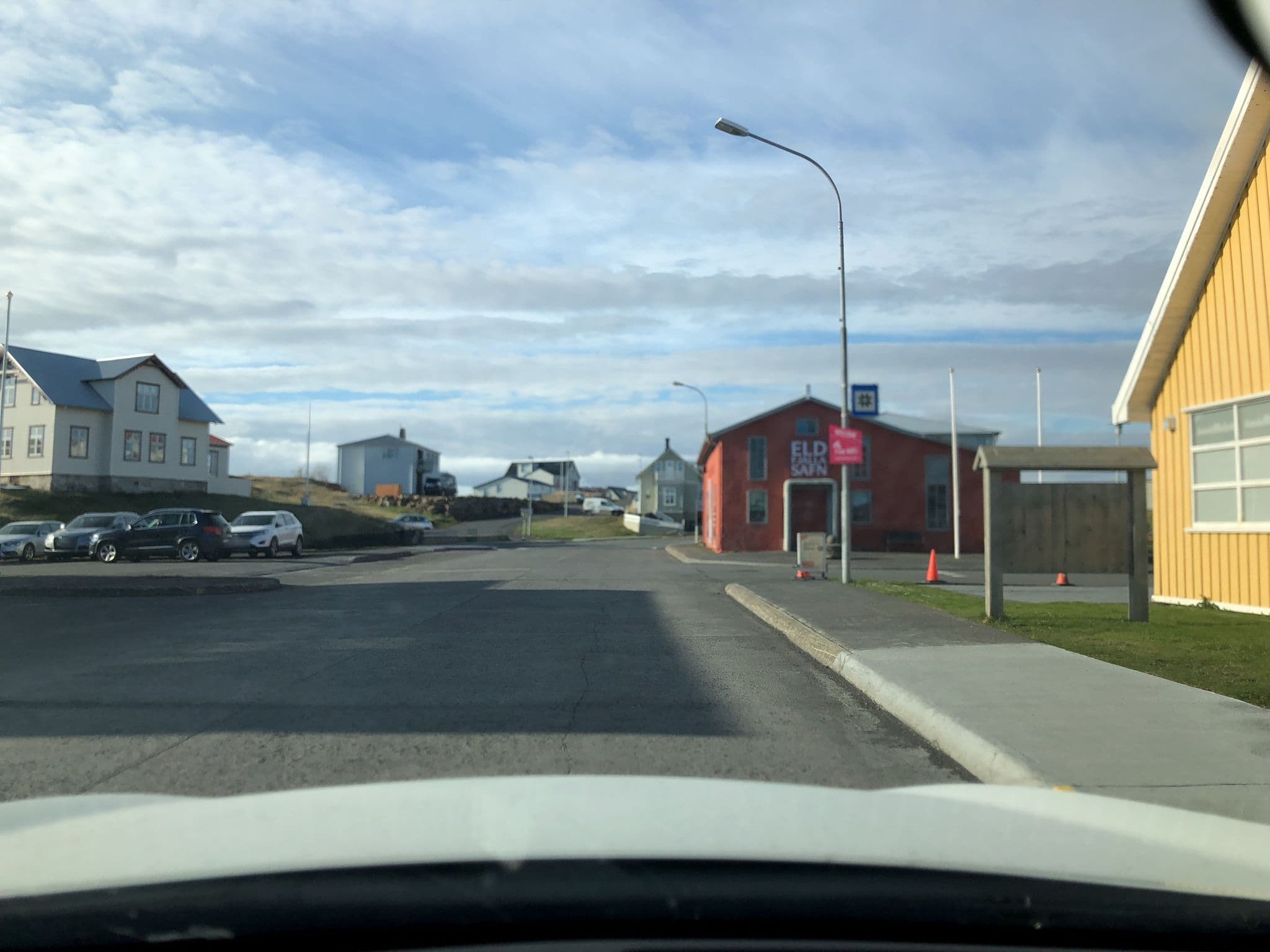 Street view near Akkeri GH, Stykkishólmur — © derzornigemarkus (CC BY-SA · Mapillary)