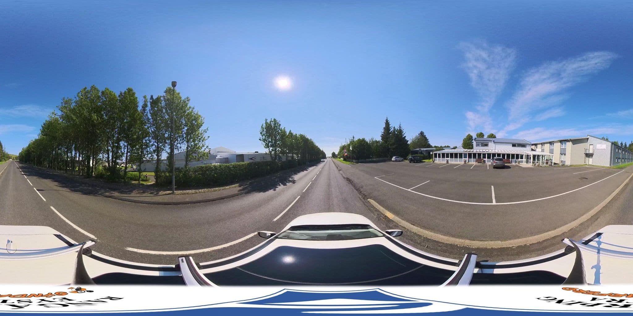 Street view near Hótel Hvolsvöllur, Hvolsvöllur — © Syndarferd (CC BY-SA · Mapillary)