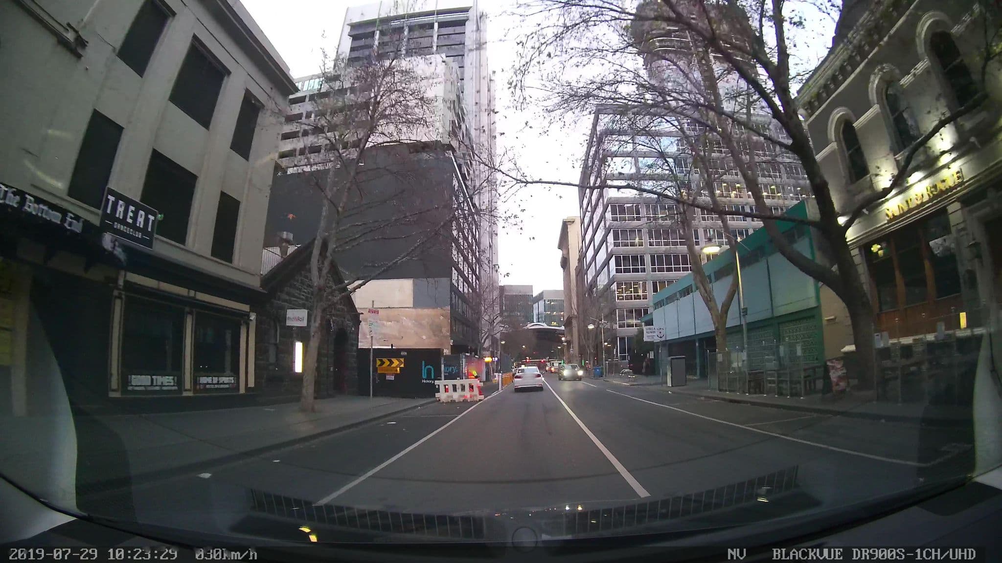 Street view near Holiday Inn Express, Docklands — © skillsy (CC BY-SA · Mapillary)