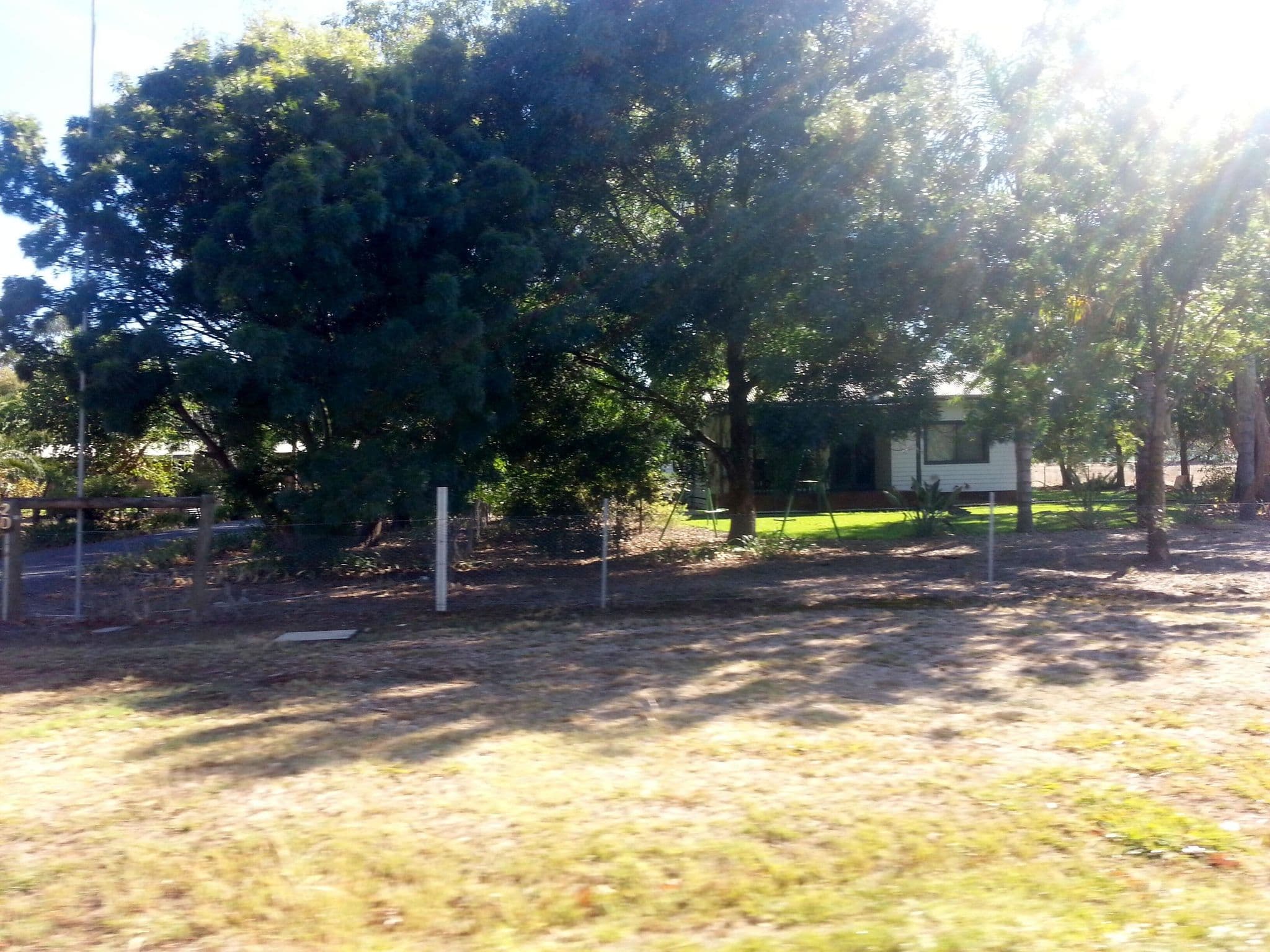 Street view near Bundalong Cottage, Yarrawonga — © bob3bob3 (CC BY-SA · Mapillary)