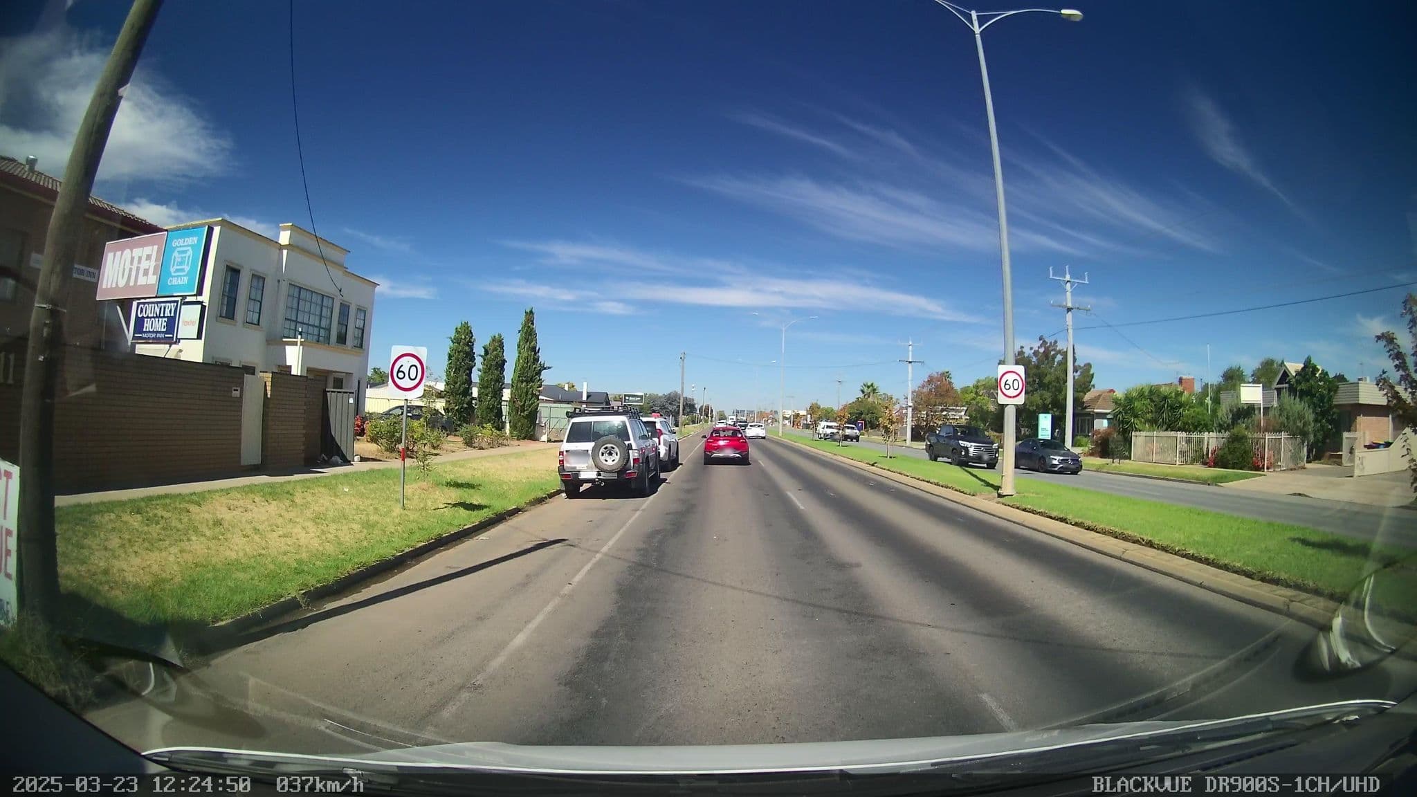 Street view near Country Home Motor Inn, Shepparton — © bob3bob3 (CC BY-SA · Mapillary)