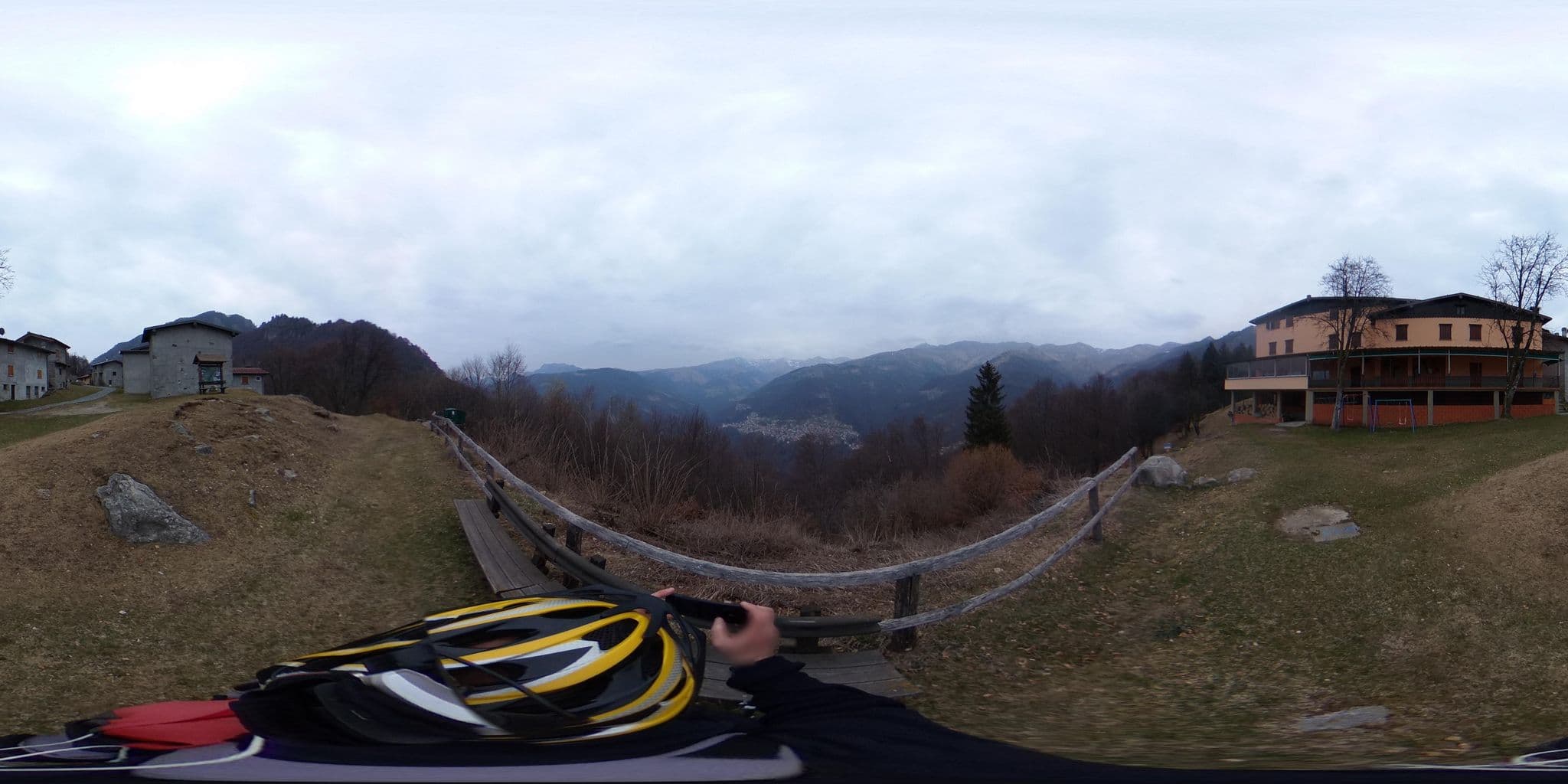 Street view near Locanda Maria, Carlazzo — © kaitu (CC BY-SA · Mapillary)