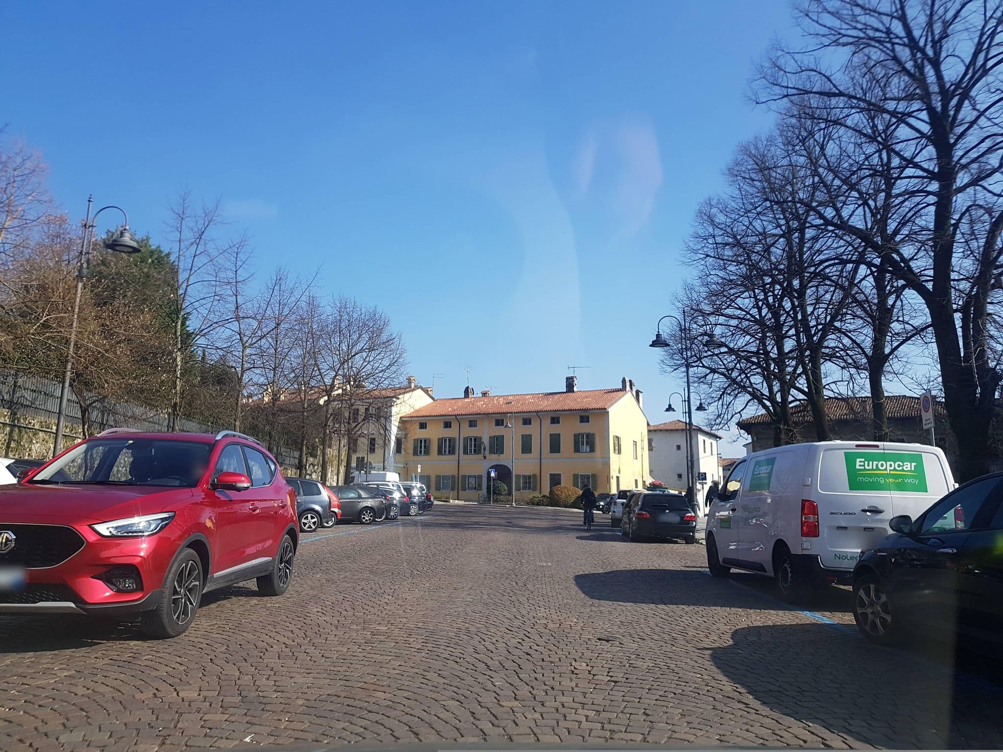 Street view near Hotel Enturage, Gorizia — © igorzo (CC BY-SA · Mapillary)