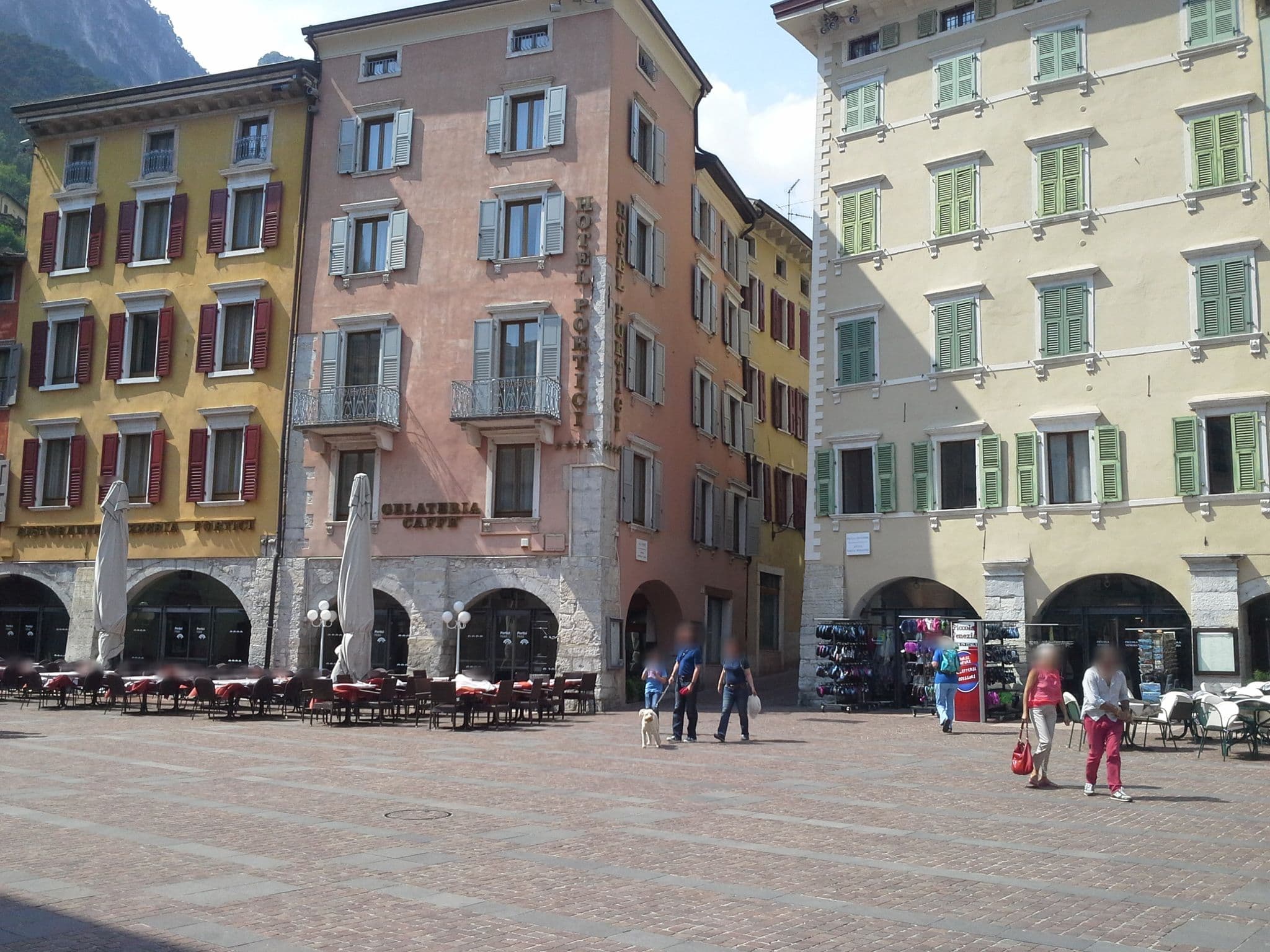 Street view near Hotel Portici, Riva del Garda — © rausk (CC BY-SA · Mapillary)