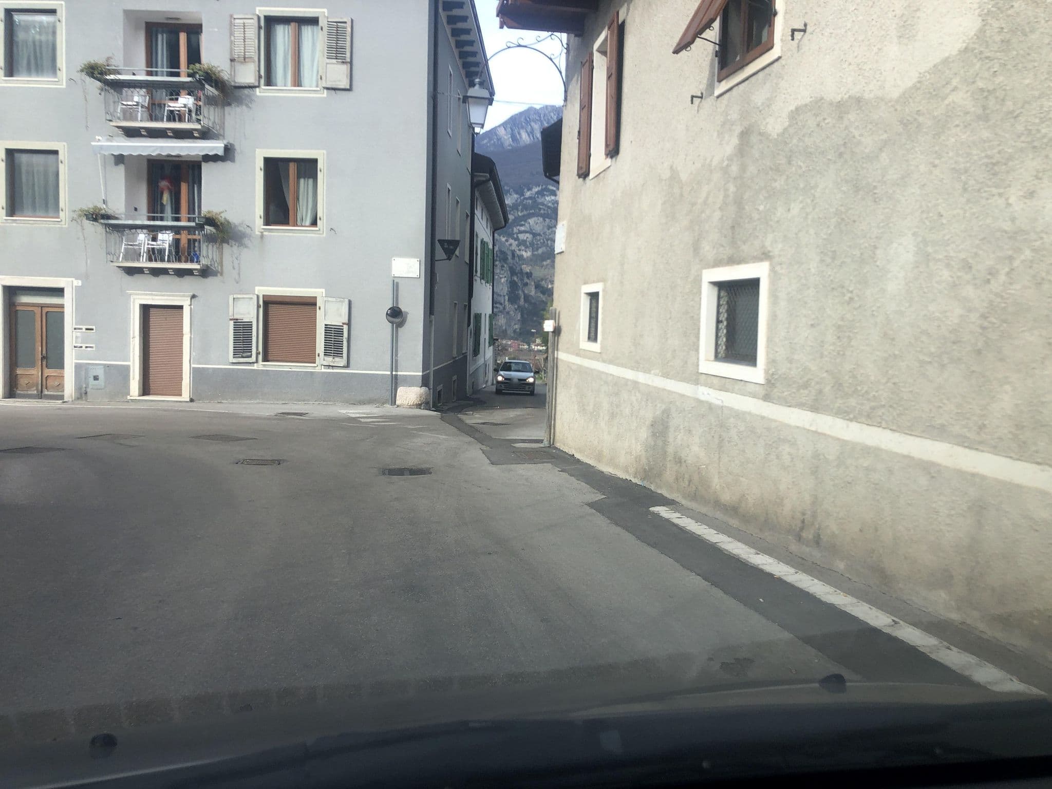 Street view near GardaStivo, Bolognano-Vignole — © mich74 (CC BY-SA · Mapillary)