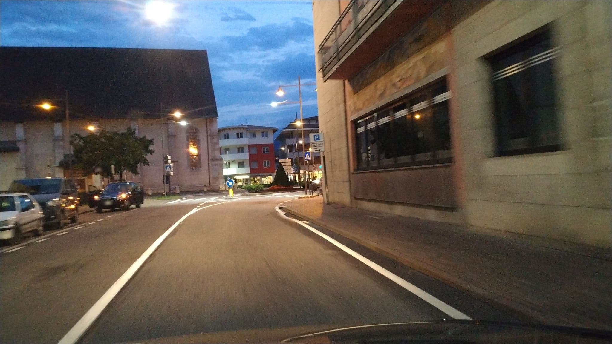 Street view near Hotel Cles, Cles — © mikki65 (CC BY-SA · Mapillary)