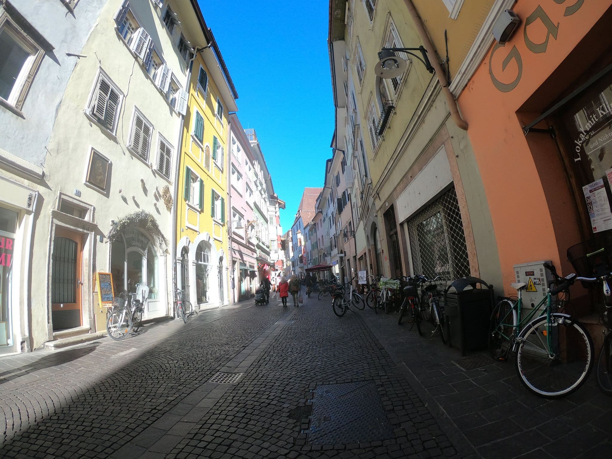 Street view near Boutique Hotel Eisenhut, Bolzano — © chrisbeddow (CC BY-SA · Mapillary)