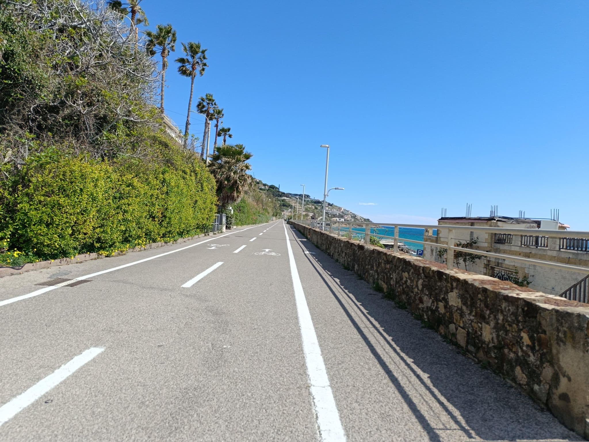 Street view near Hotel Villa La Brise, Sanremo — © Duro (CC BY-SA · Mapillary)