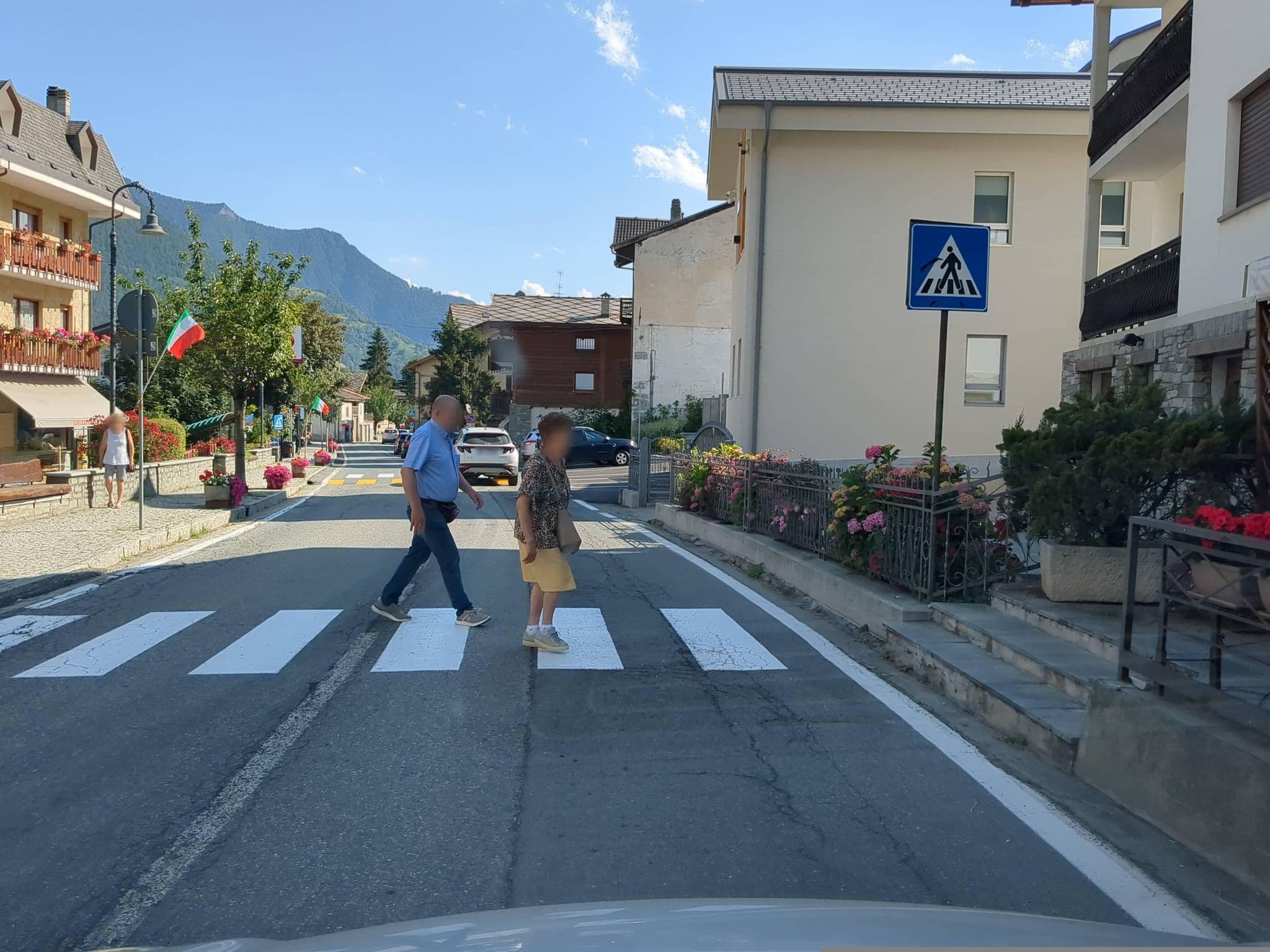 Street view near RTA Les Clochettes, Montjovet — © musuruan (CC BY-SA · Mapillary)