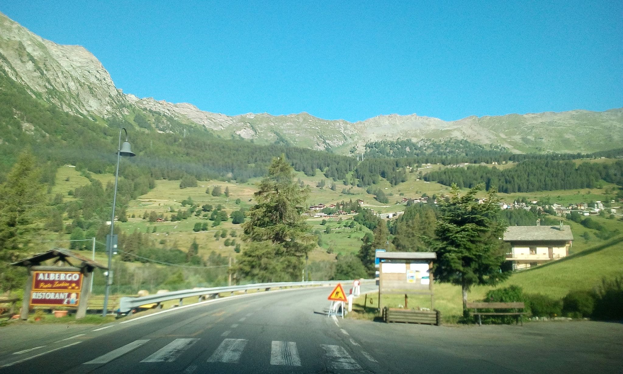 Street view near Albergo Punta Zerbion, Ayas