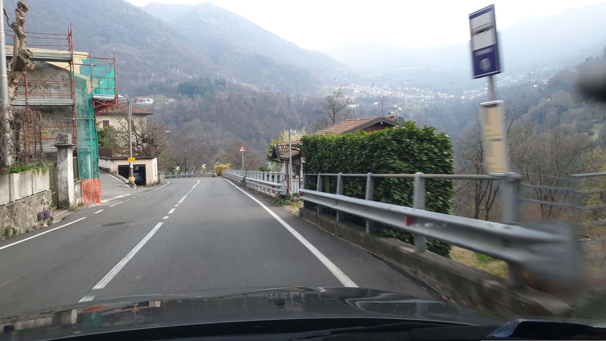 Street view near Ristorante Albergo da Oreste, San Fedele Intelvi — © yannakis (CC BY-SA · Mapillary)
