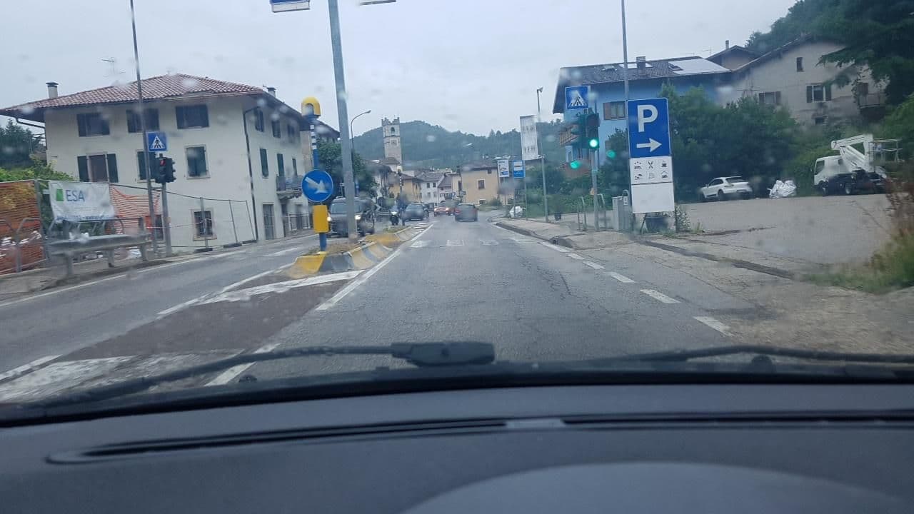 Street view near Hotel San Leonardo, Cadine — © mik007 (CC BY-SA · Mapillary)