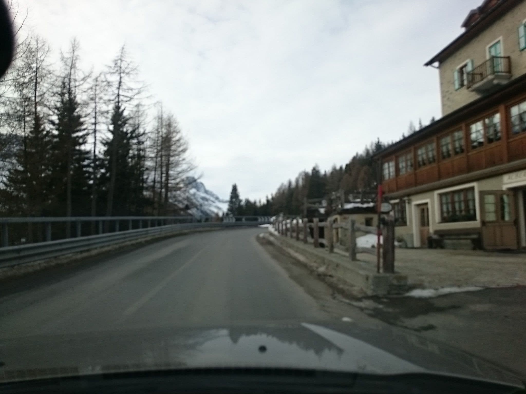 Street view near Hotel Li Arnoga, Isolaccia — © voschix (CC BY-SA · Mapillary)