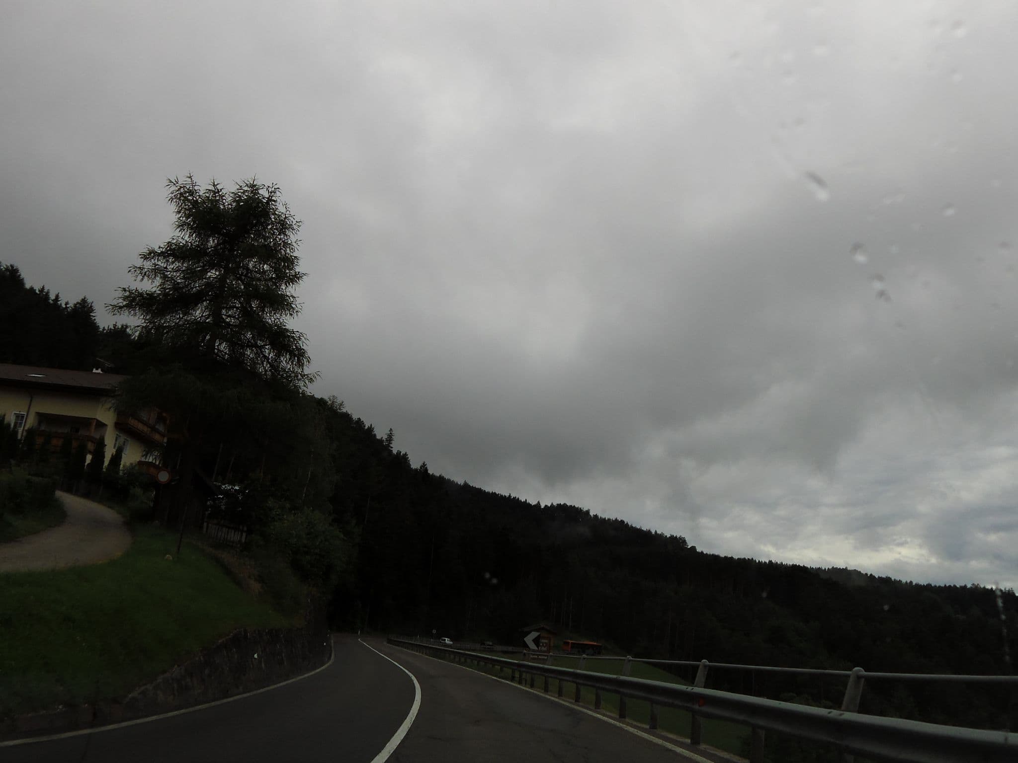 Street view near Hotel Vigilerhof, Siusi