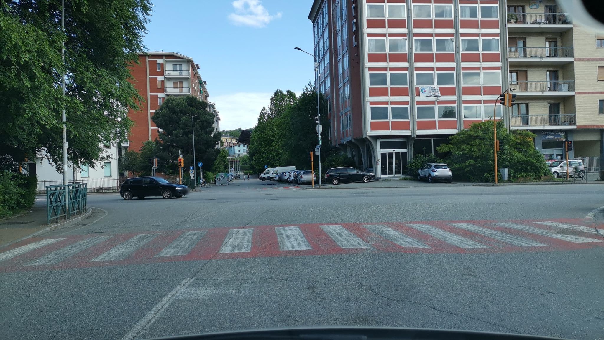 Street view near Hotel Ritz, Banchette — © maxtar1965 (CC BY-SA · Mapillary)