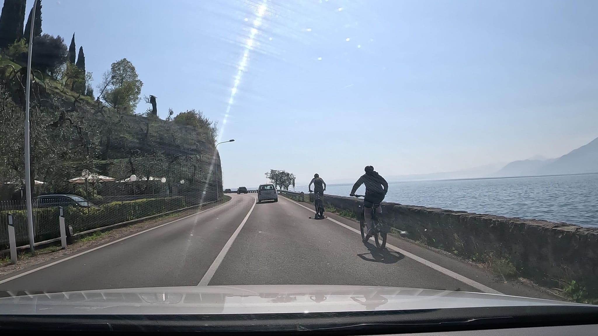 Street view near Albergo del Garda, San Zeno — © stefanro74 (CC BY-SA · Mapillary)
