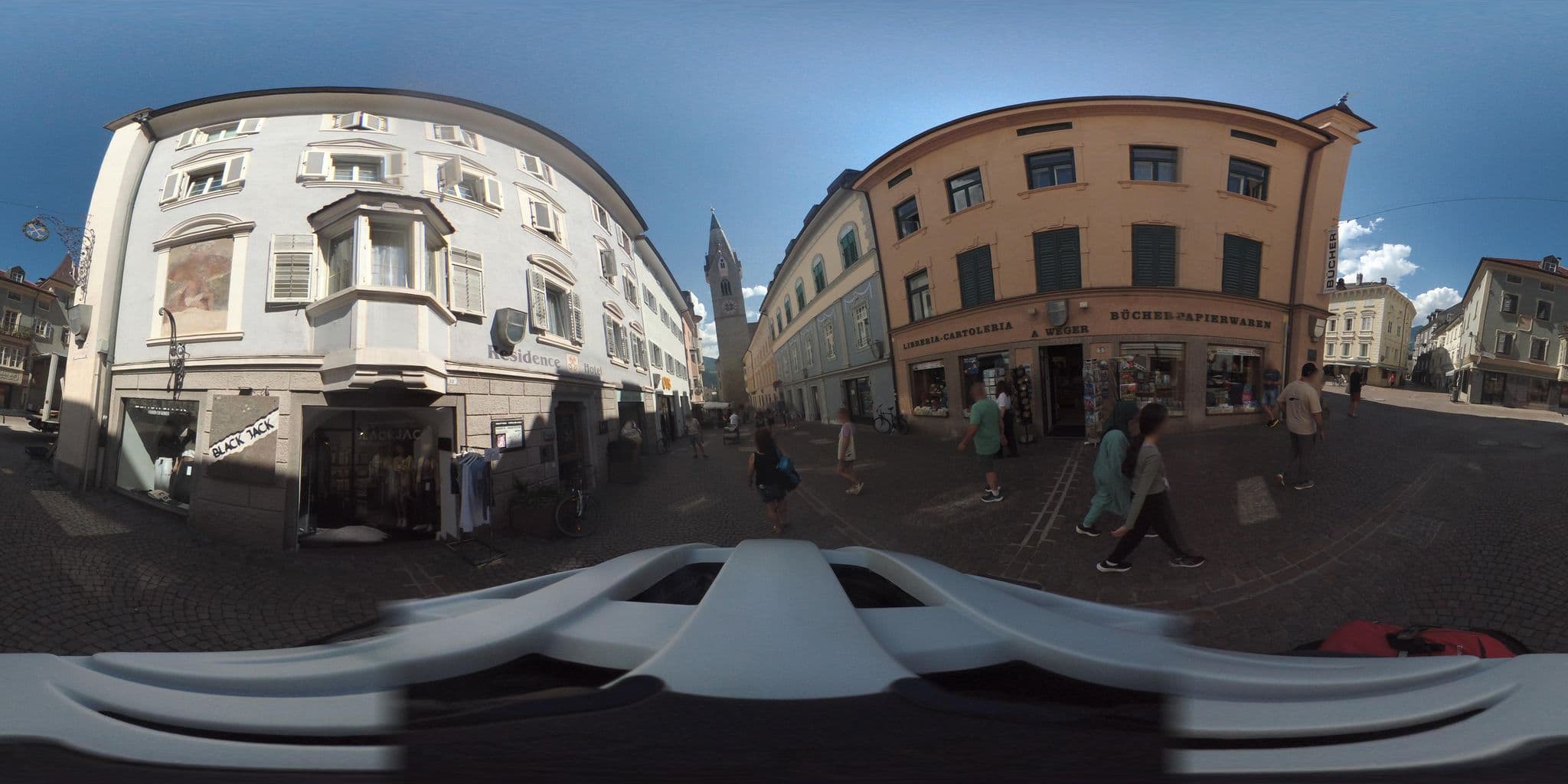 Street view near Hotel Goldener Schlüssel, Bressanone — © giubar (CC BY-SA · Mapillary)
