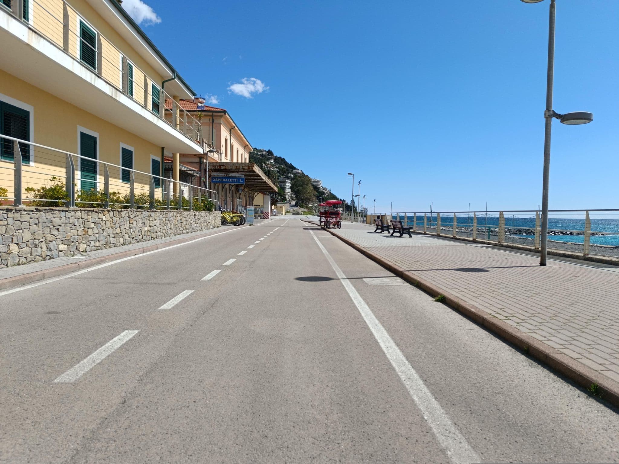 Street view near Albergo Savoia, Ospedaletti — © Duro (CC BY-SA · Mapillary)