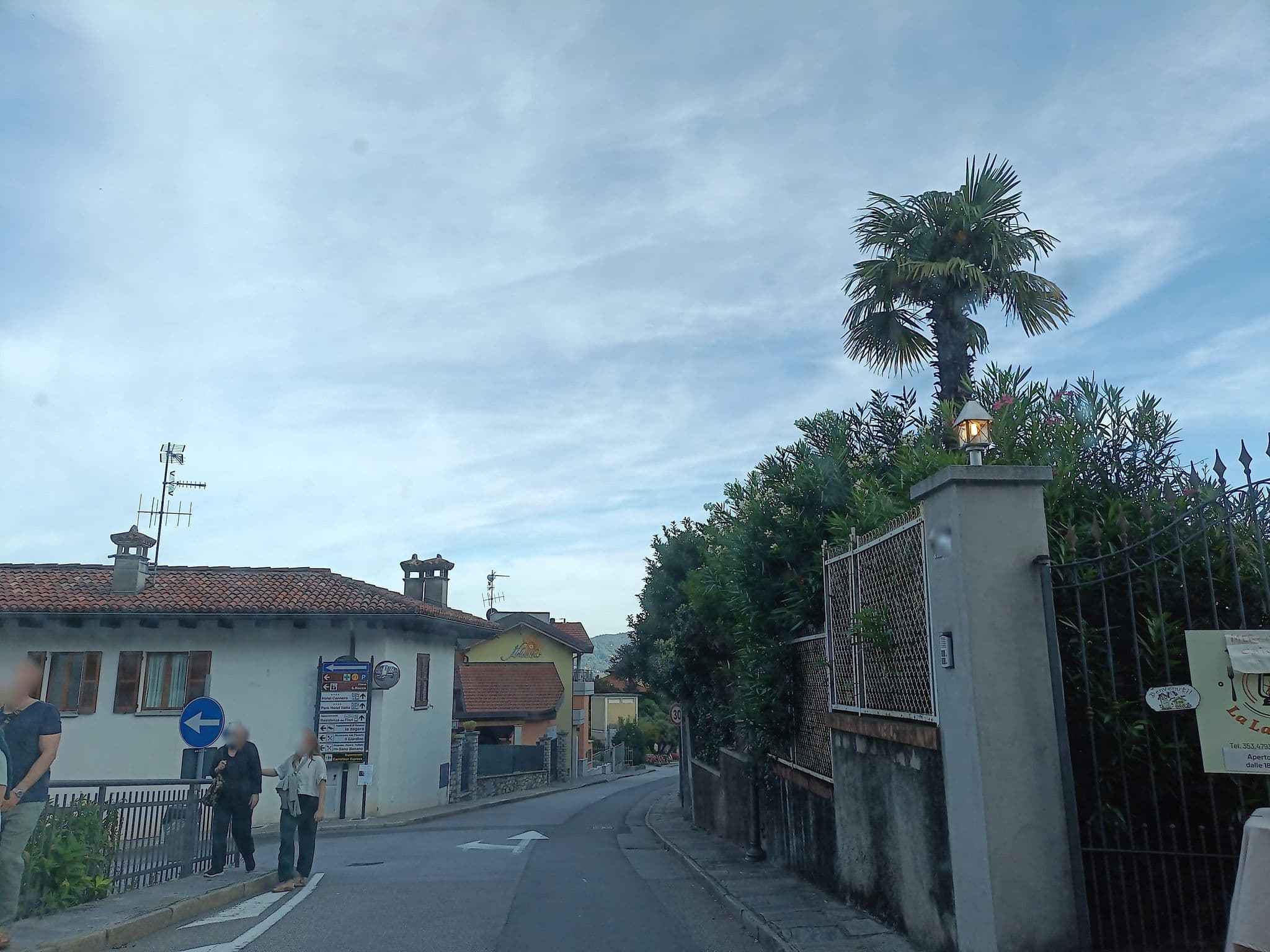 Street view near Helianthus, Cannobio — © namuit (CC BY-SA · Mapillary)