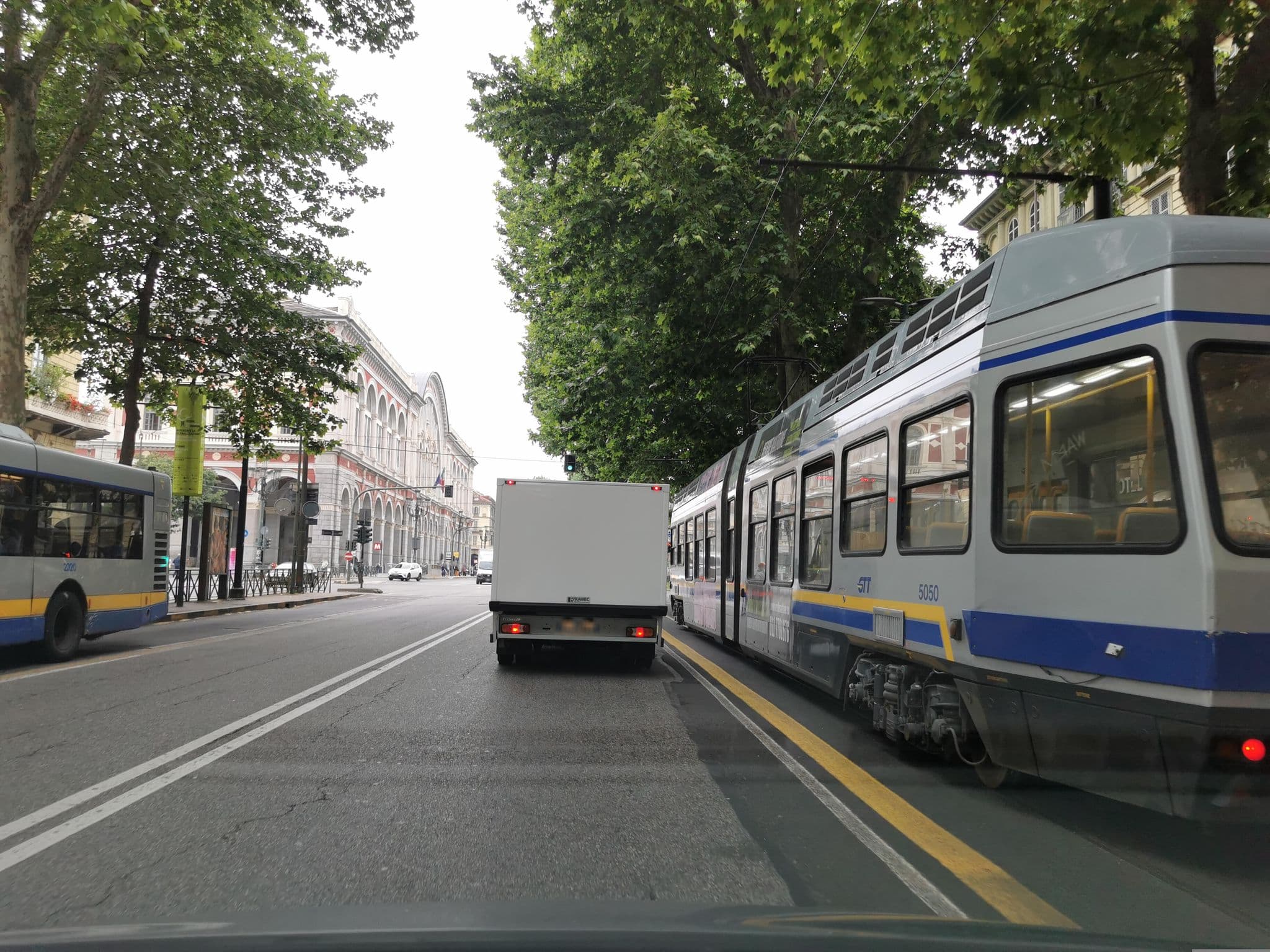 Street view near Starhotel Majestic, Circoiscrizione I — © canfe (CC BY-SA · Mapillary)