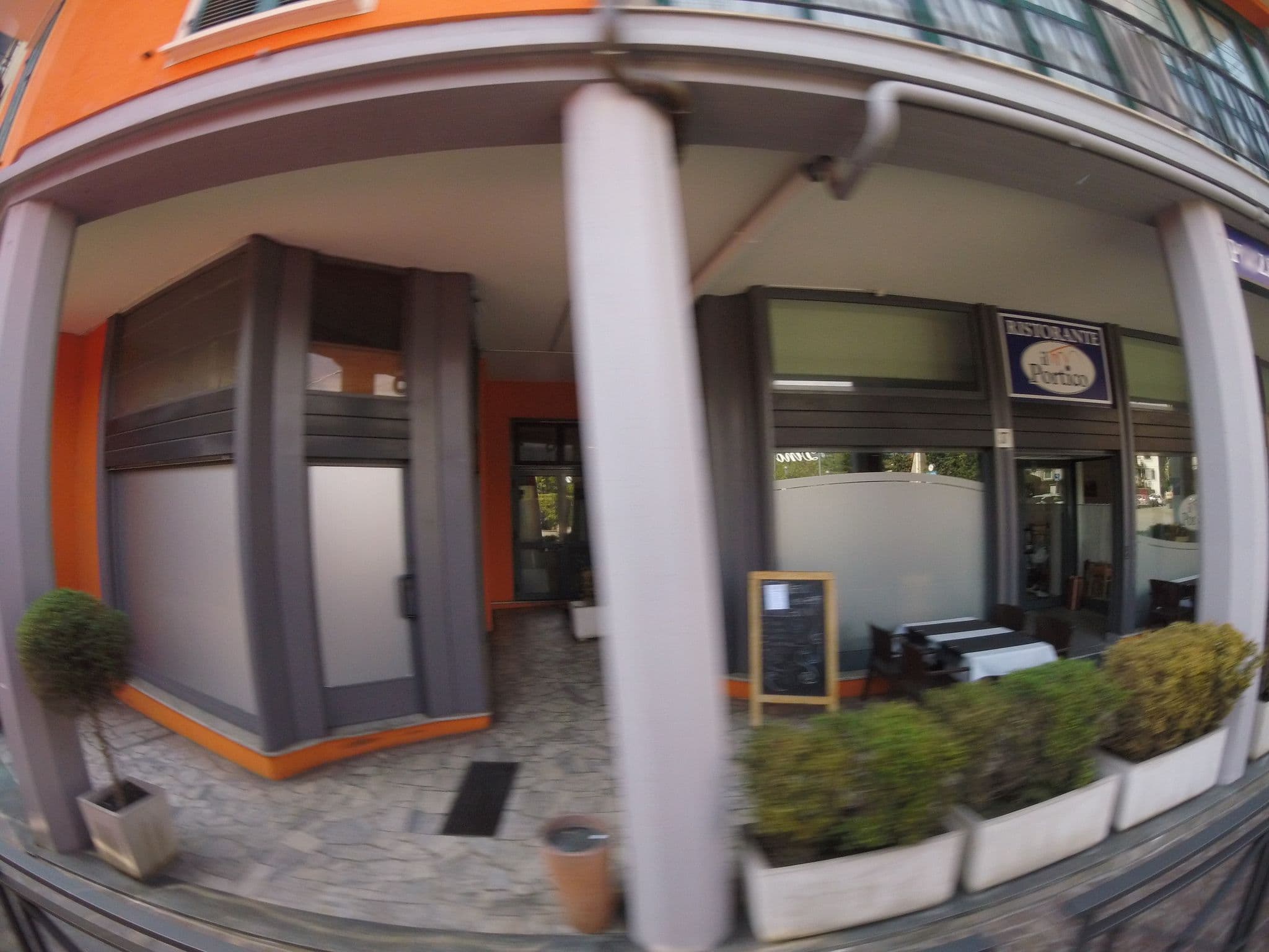 Street view near Residence dei fiori, Baveno — © dave683 (CC BY-SA · Mapillary)