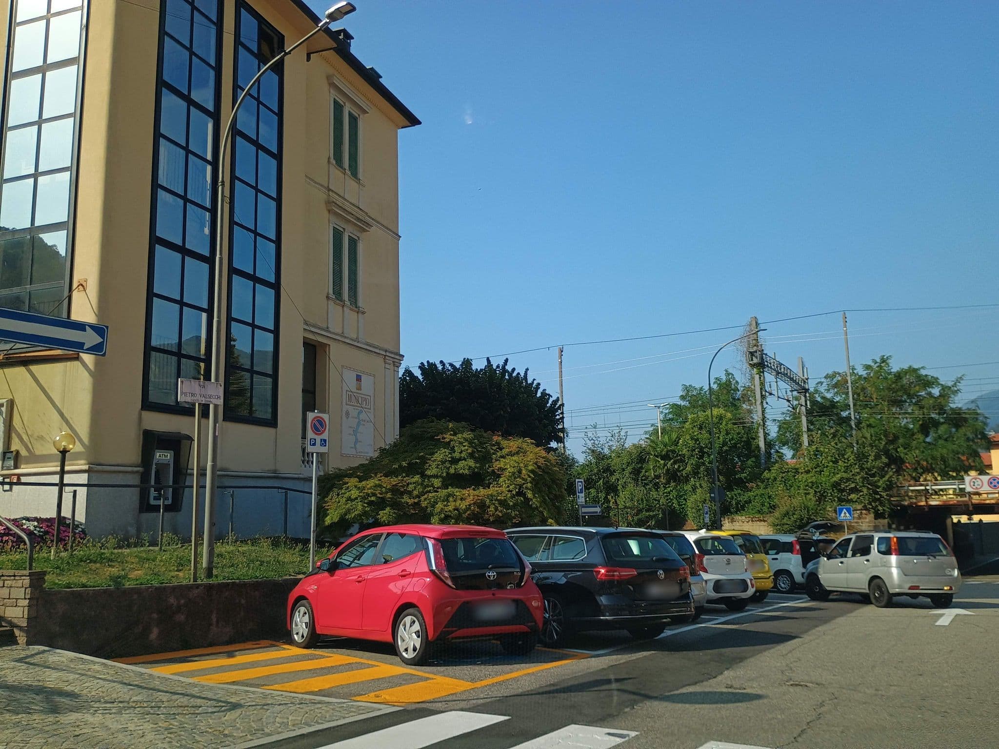 Street view near Albergo Maccagno, Maccagno — © thetornado76 (CC BY-SA · Mapillary)