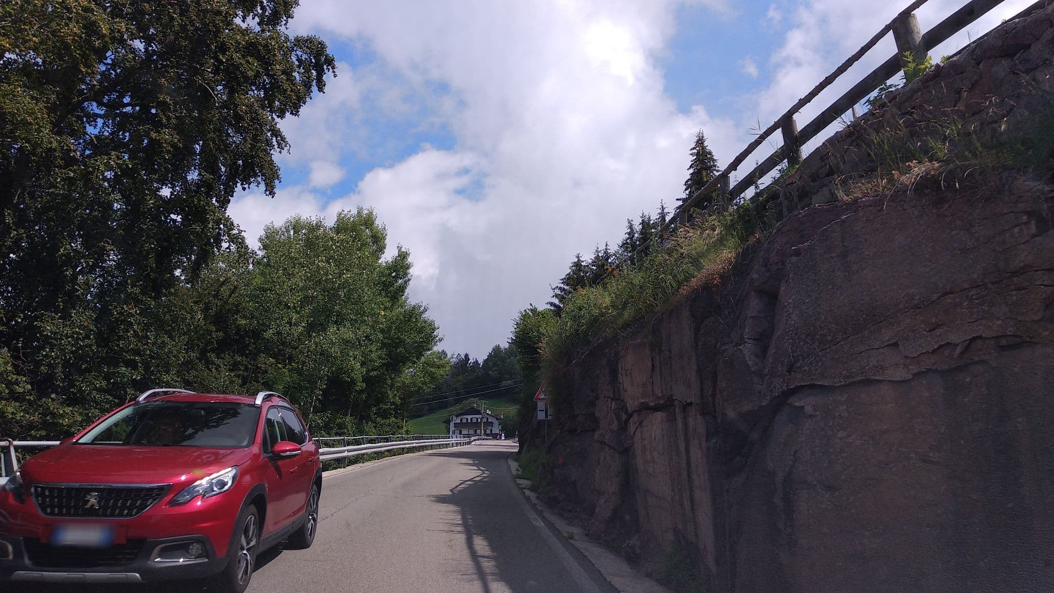 Street view near Platterhof, Sinigo — © steinm (CC BY-SA · Mapillary)