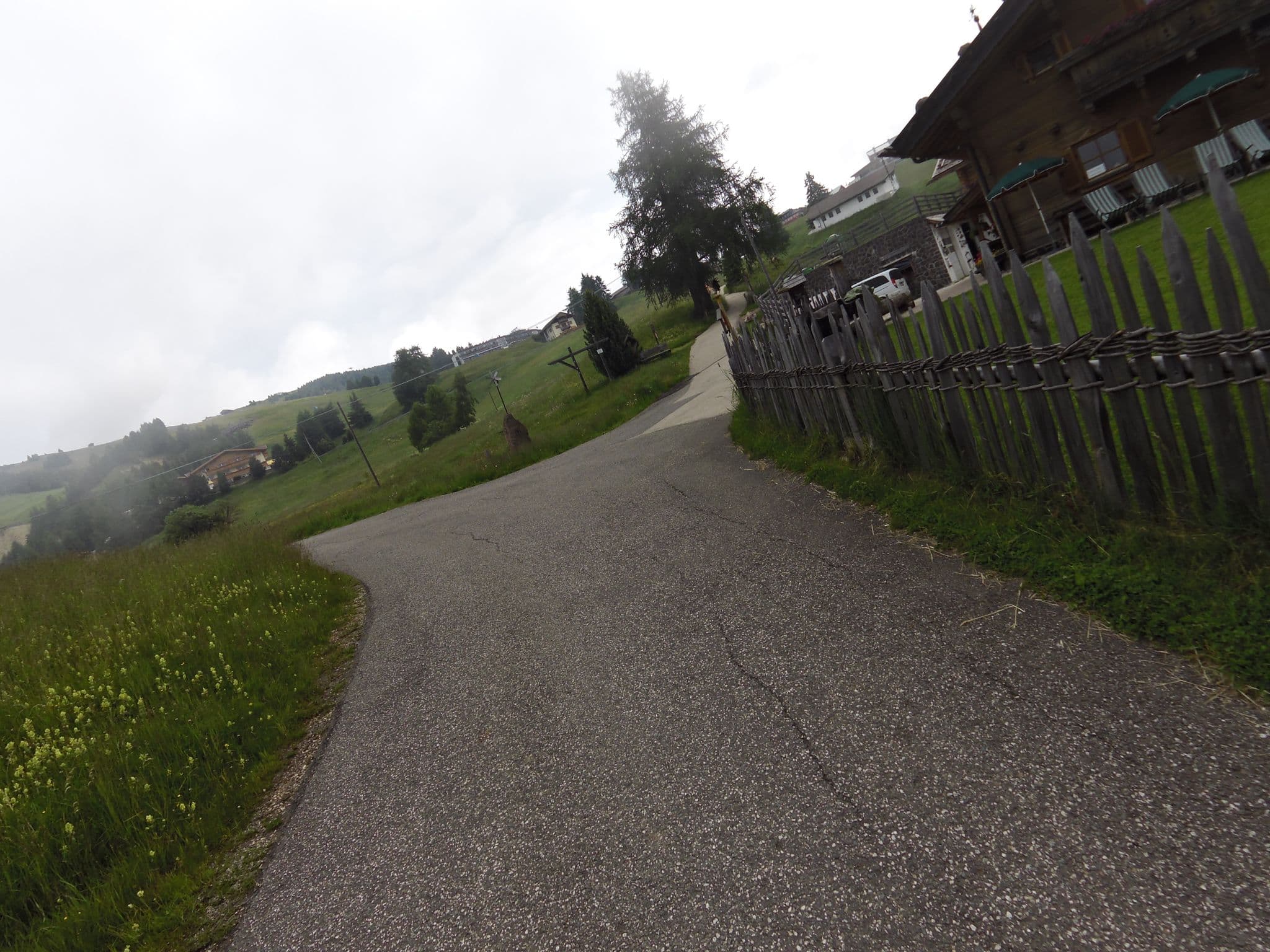 Street view near Jaggl Schwaige, Siusi