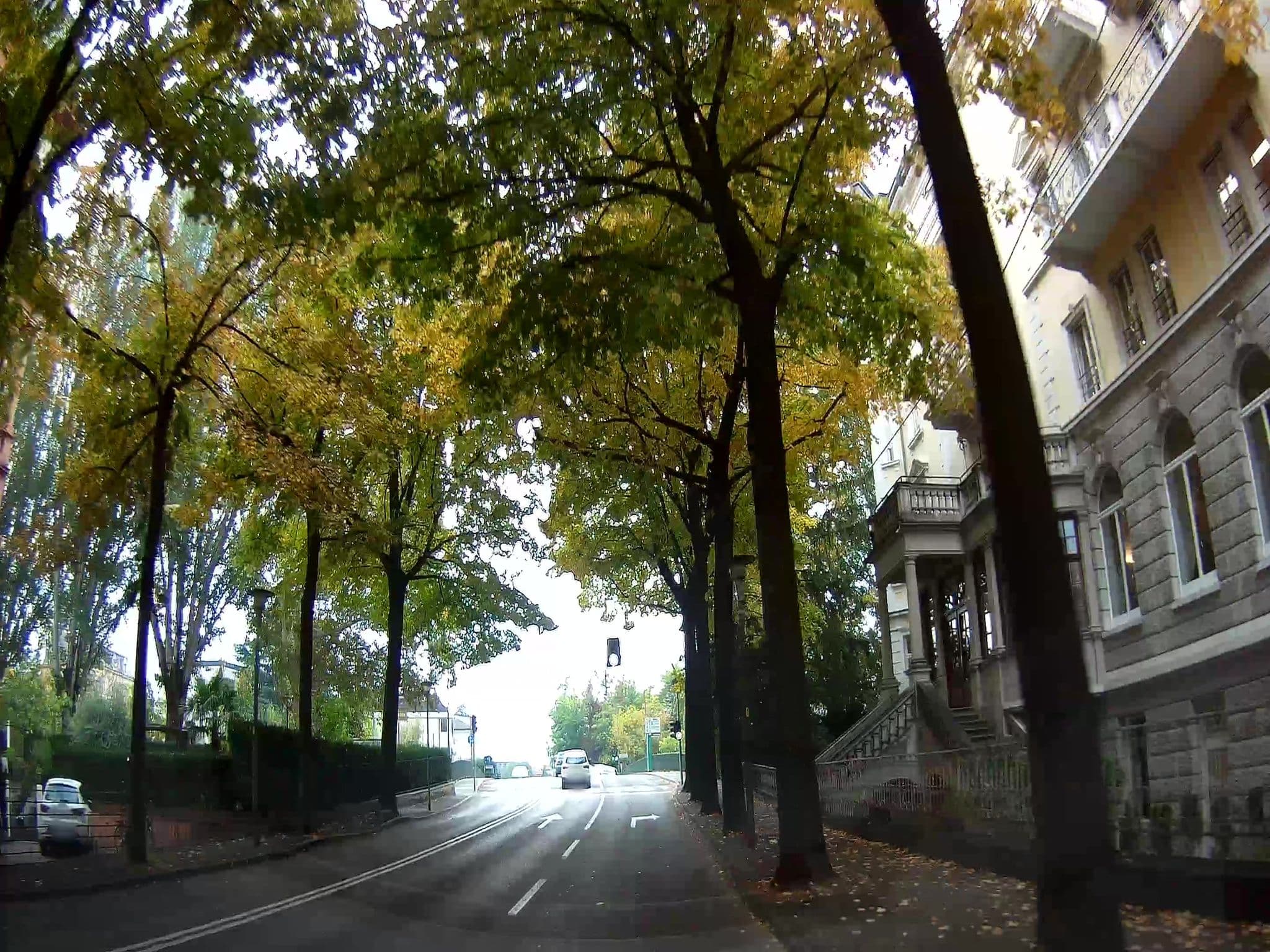 Street view near Hotel Windsor, Merano — © fuchserl (CC BY-SA · Mapillary)