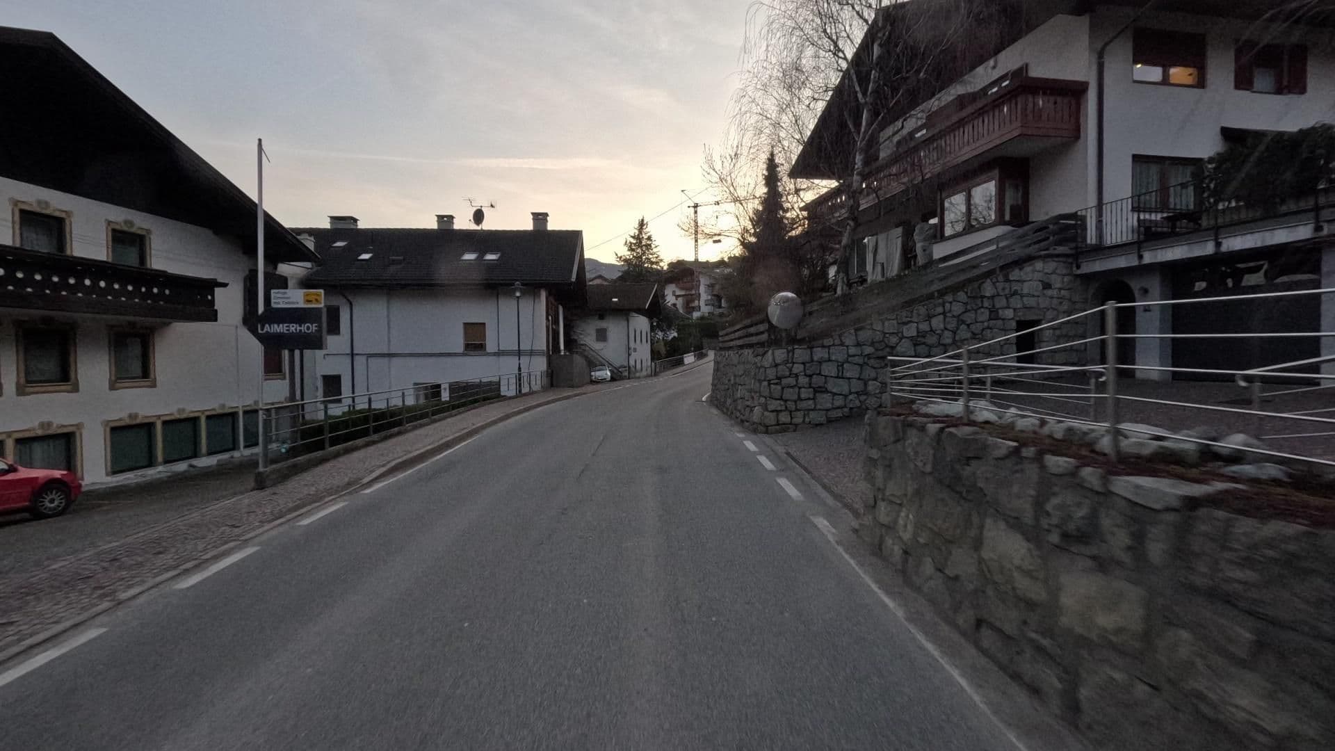 Street view near Hotel Laimerhof, Scena - Schenna