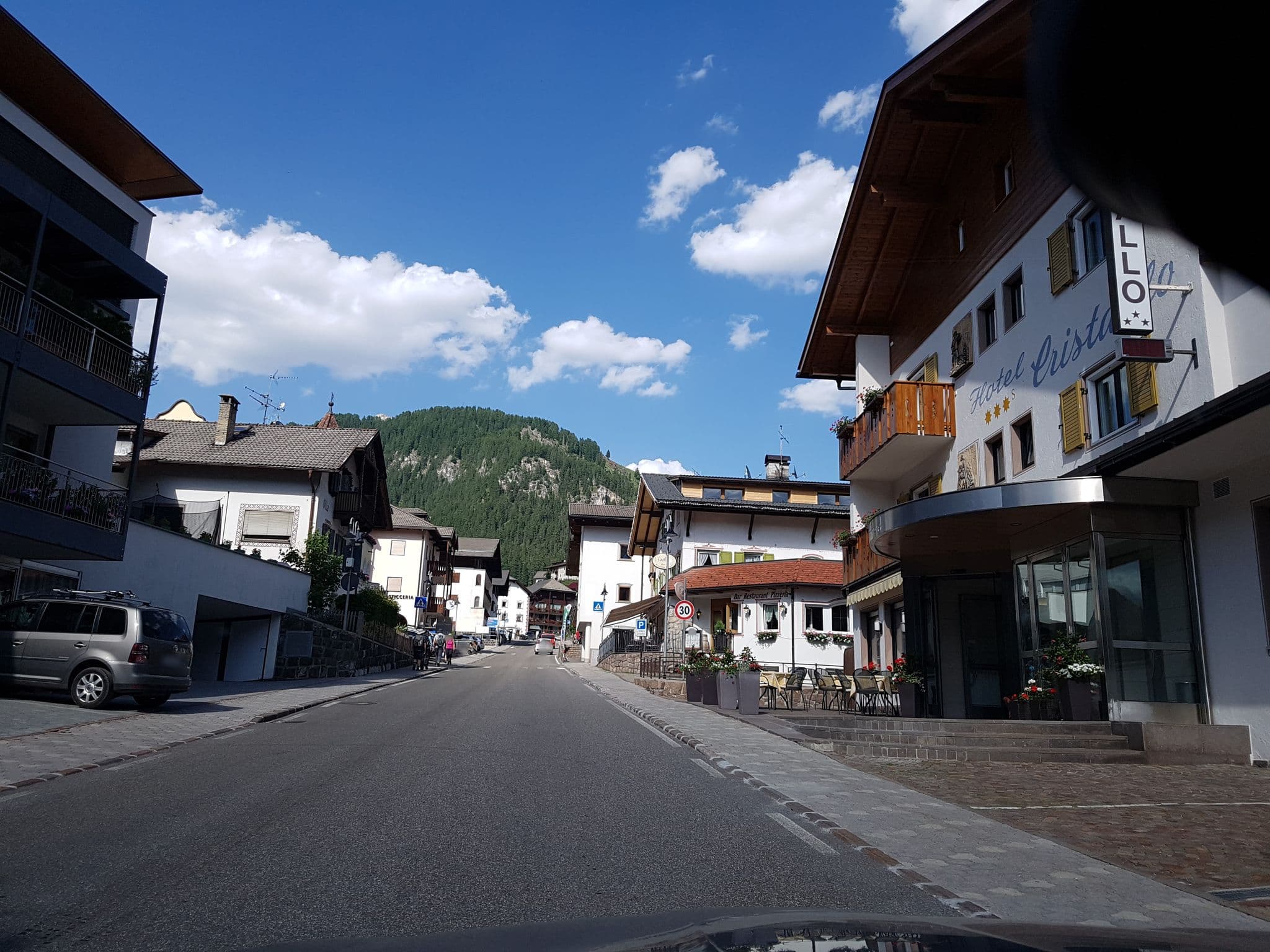 Street view near Hotel Cristallo, Santa Cristina Valgardena — © dsmm (CC BY-SA · Mapillary)