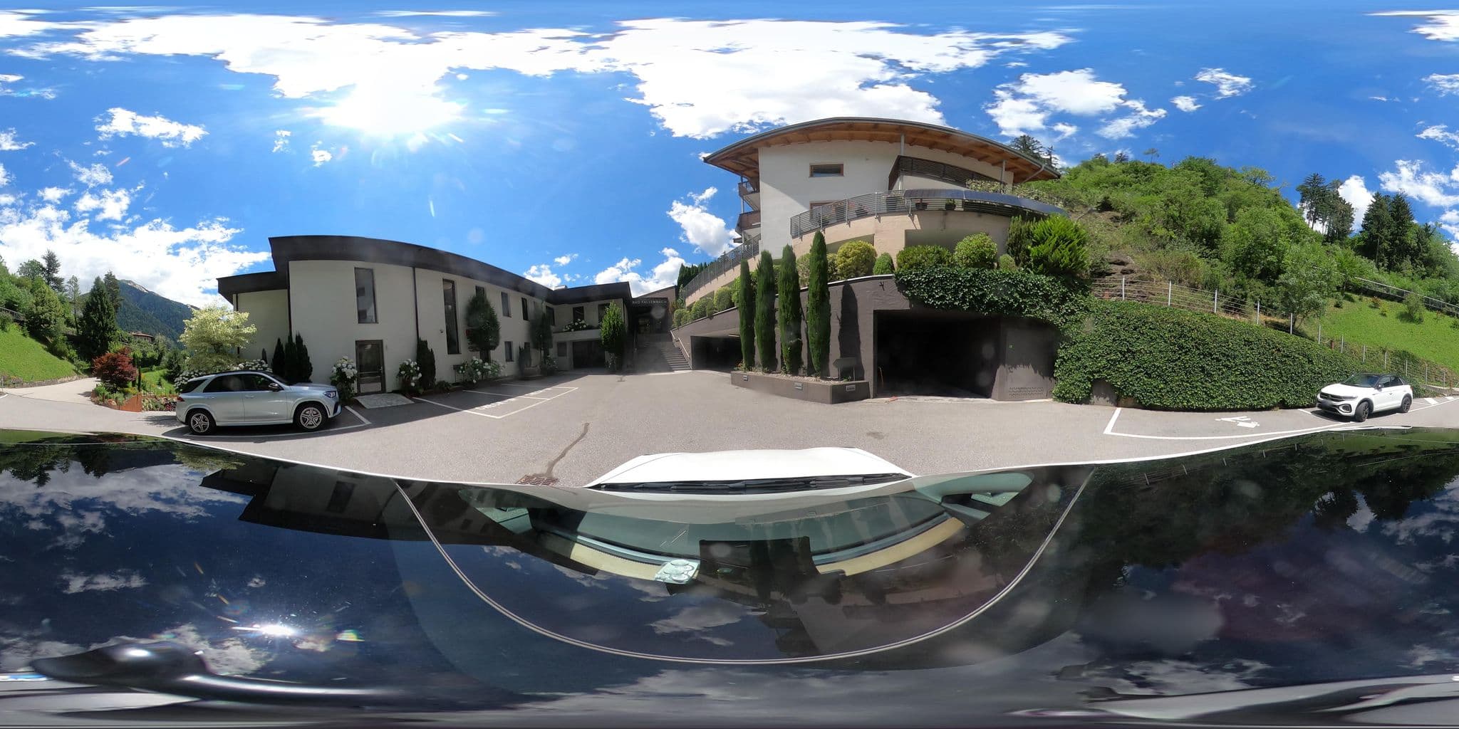 Street view near Hotel Bad Fallenbach - Zimmer + FeWo, San Leonardo in Passiria — © peterleth (CC BY-SA · Mapillary)