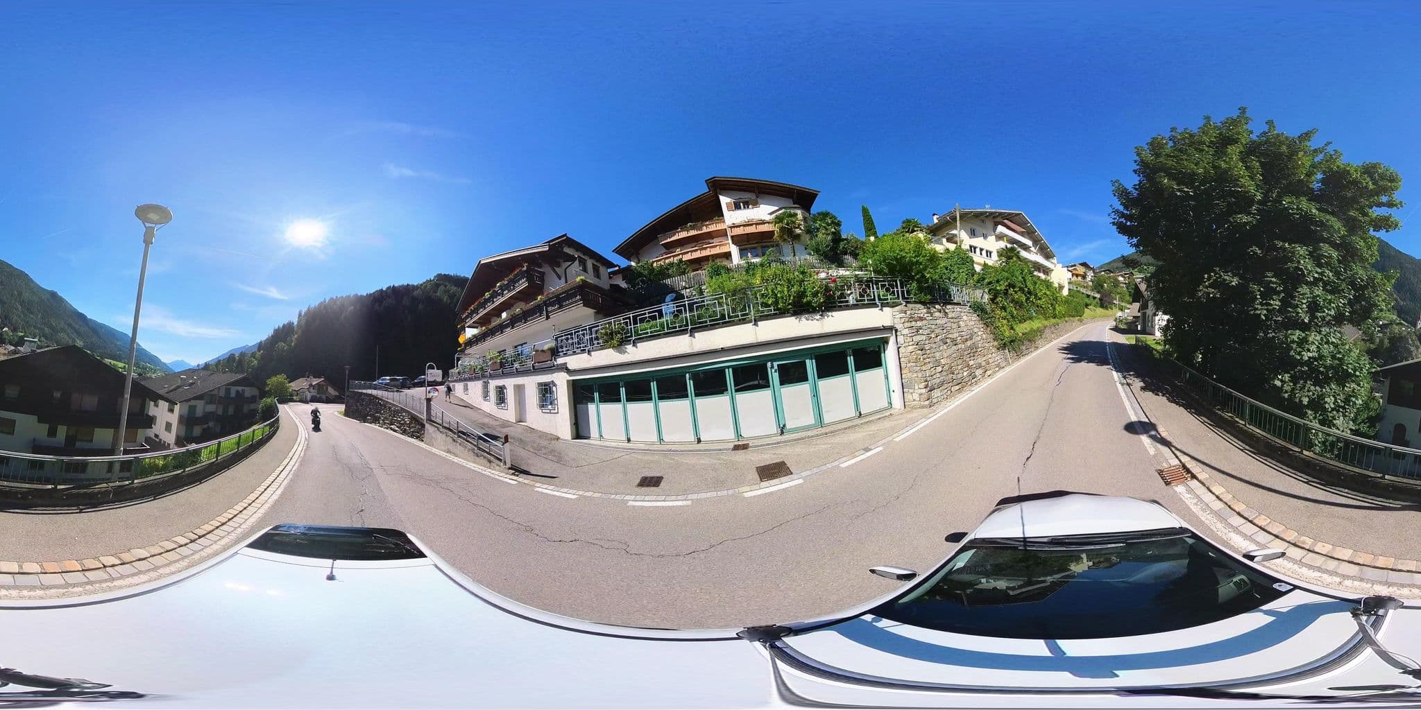 Street view near Königsrainer, San Leonardo in Passiria — © osmplus_org (CC BY-SA · Mapillary)