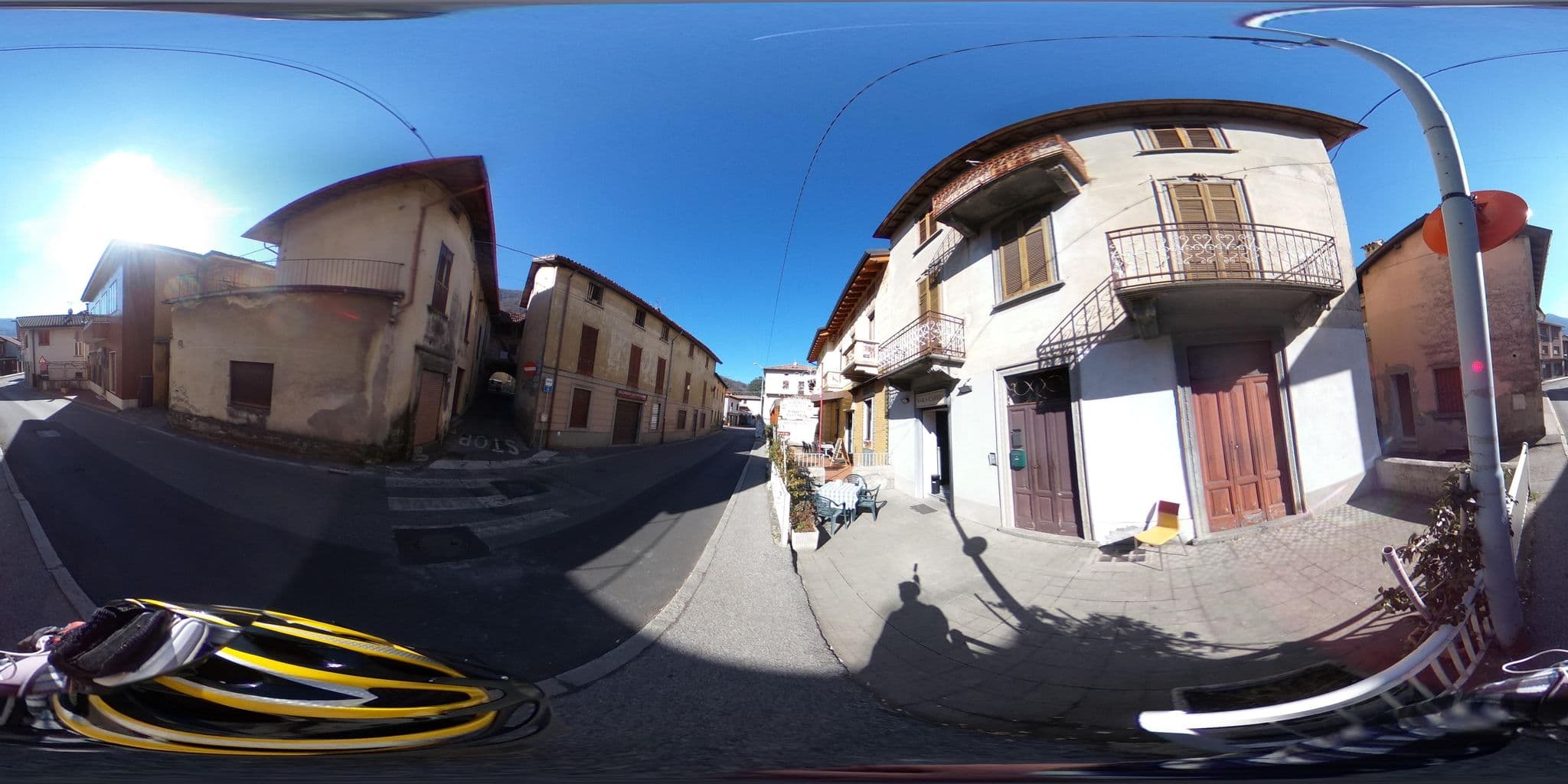 Street view near Albergo Sala, Valbrona — © kaitu (CC BY-SA · Mapillary)