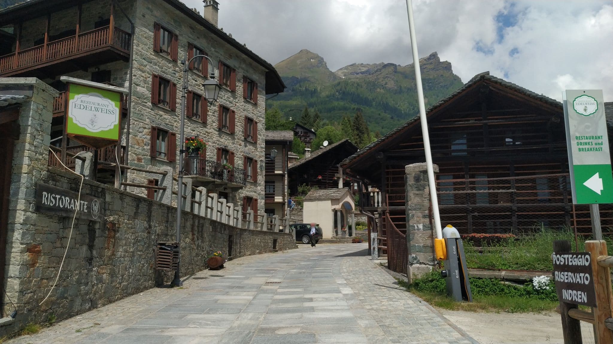 Street view near Indren Hus, Ayas