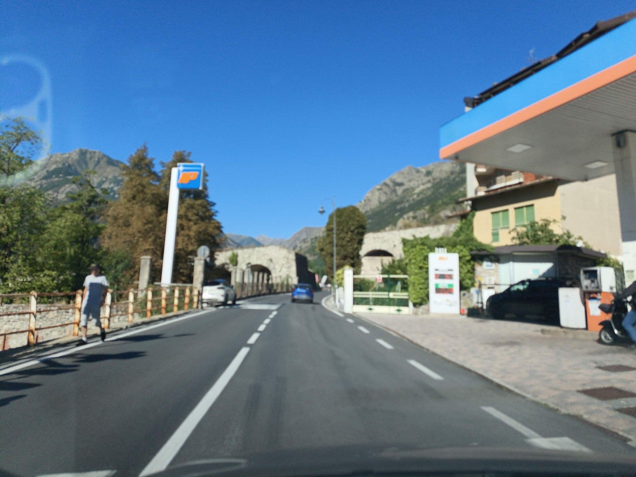 Street view near Hotel Italia, Demonte — © canfe (CC BY-SA · Mapillary)