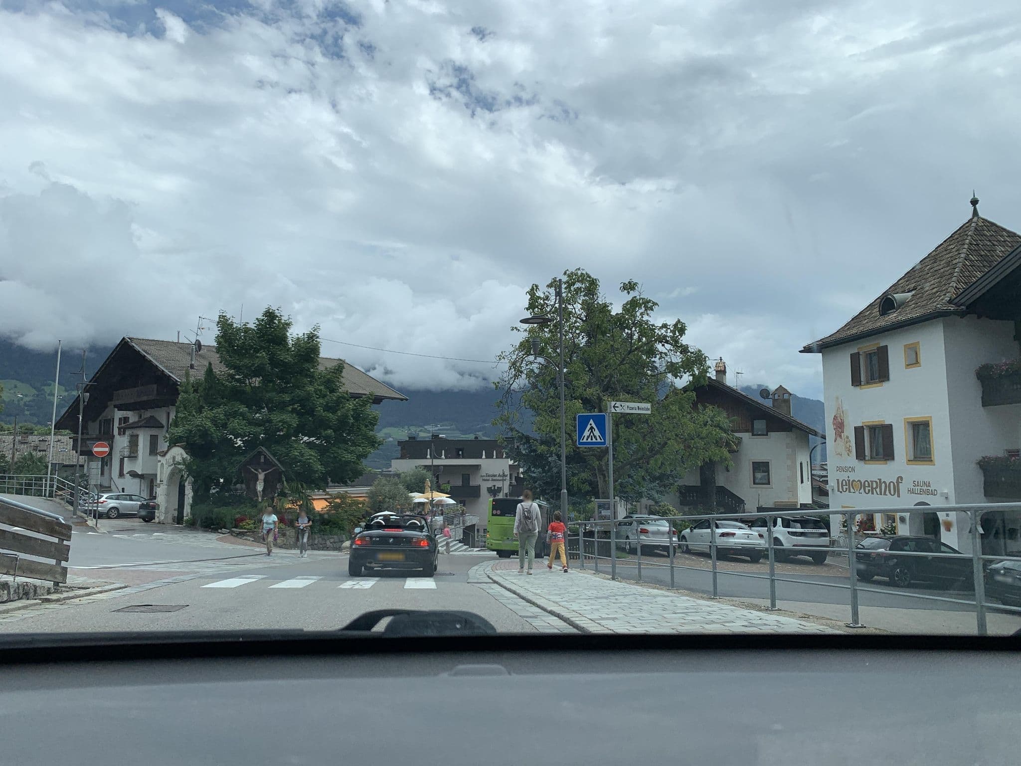Street view near Leimerhof - Zimmer + FeWo, Tirolo