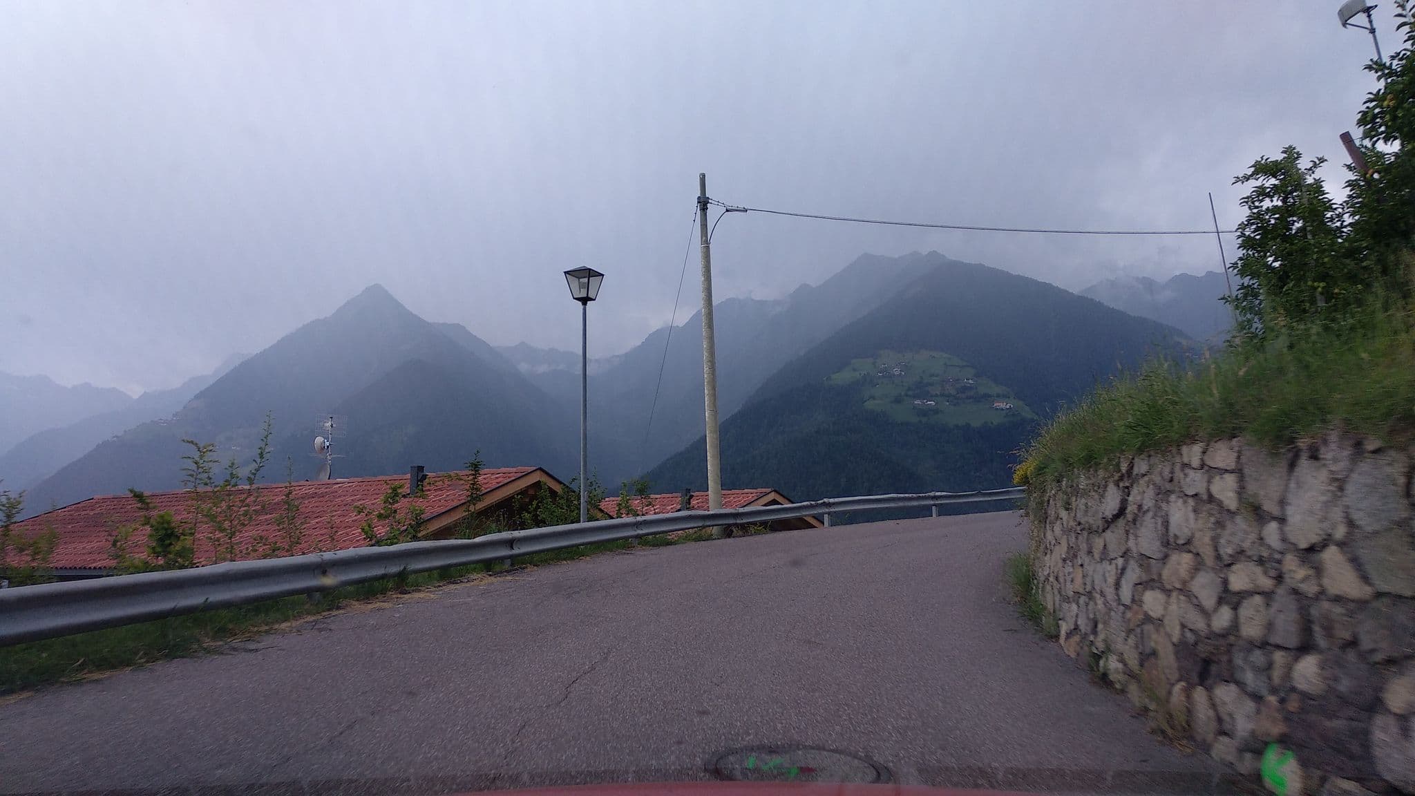 Street view near Farmer, Scena