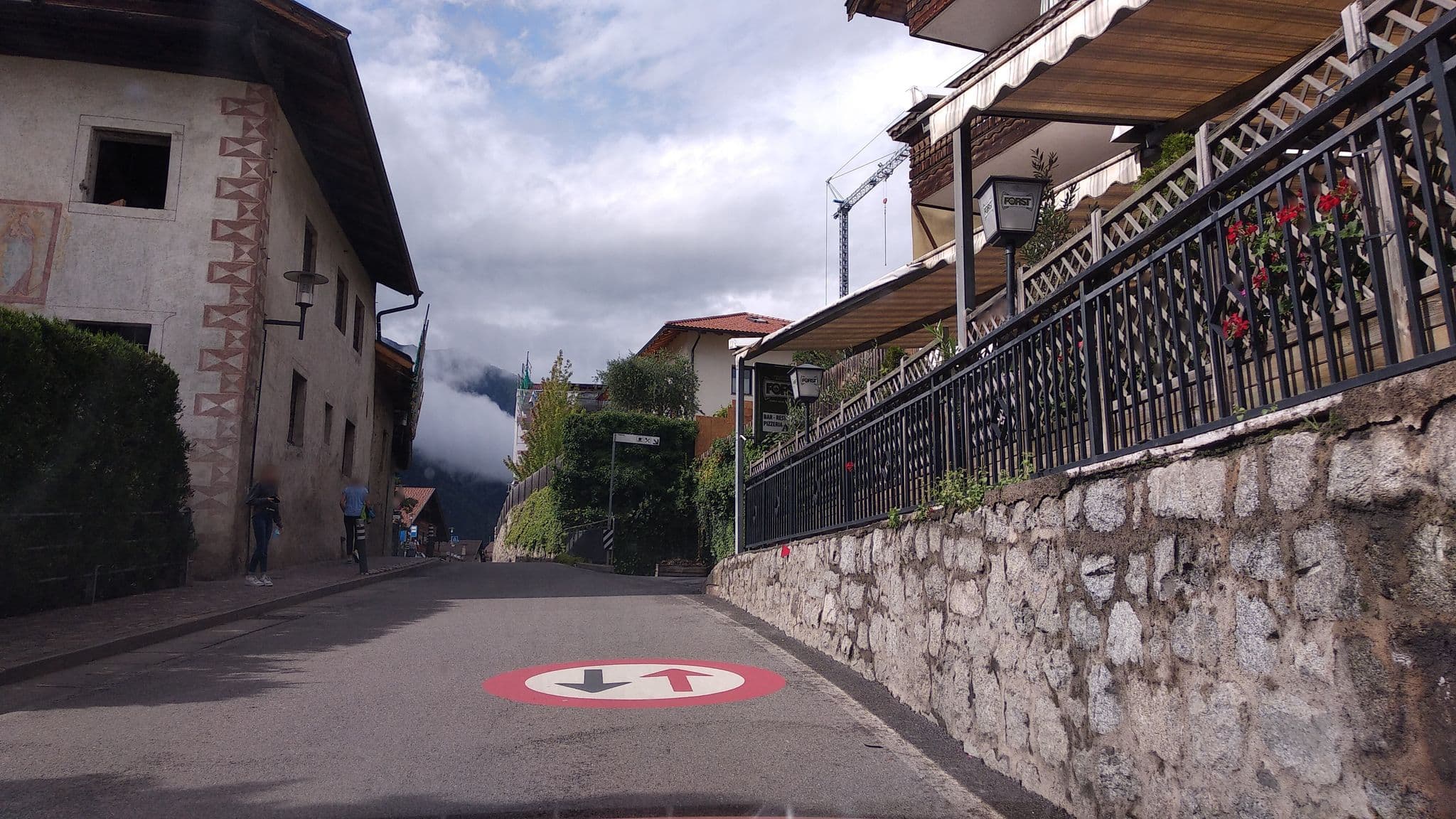 Street view near Appartments Meranblick, Scena — © steinm (CC BY-SA · Mapillary)