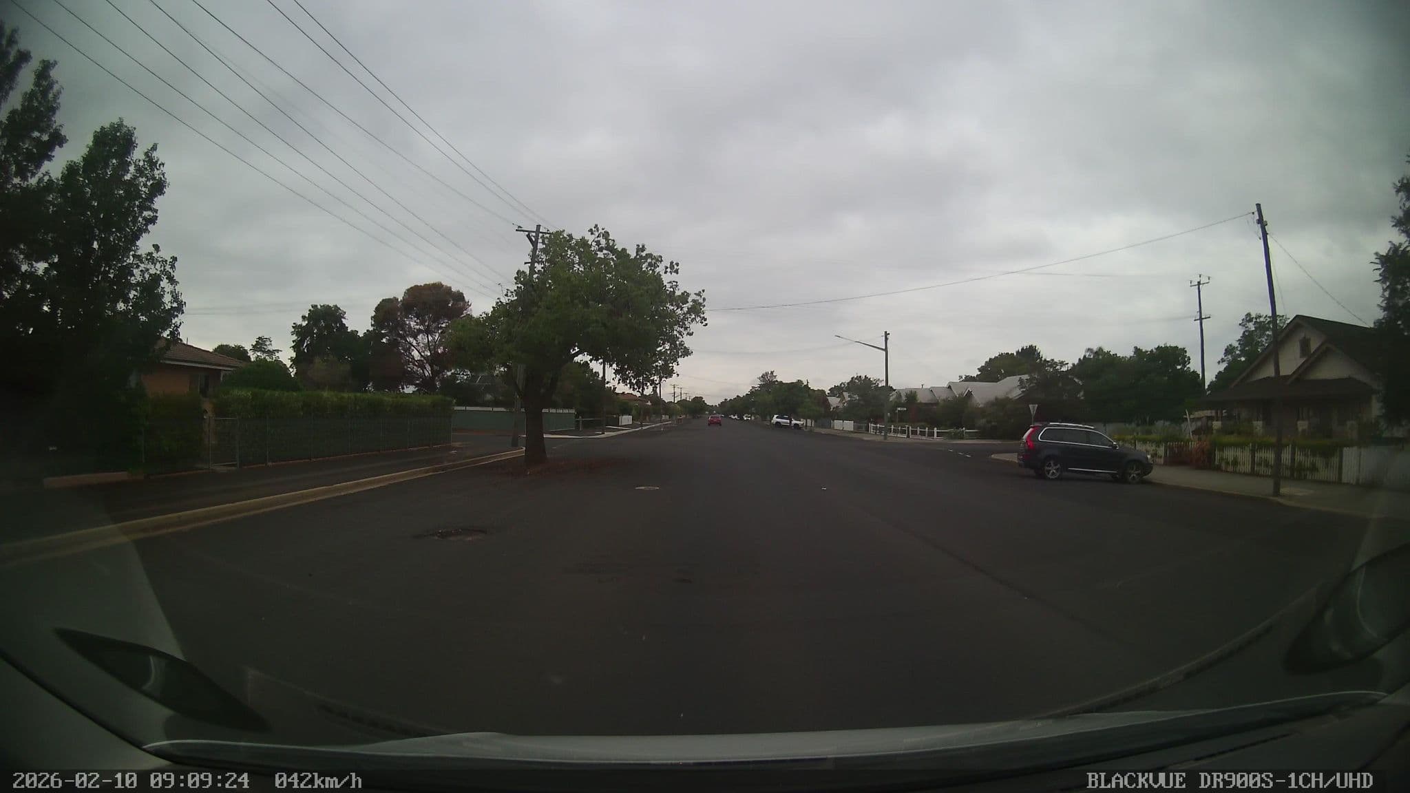 Street view near Country Apartments, Dubbo — © bob3bob3 (CC BY-SA · Mapillary)