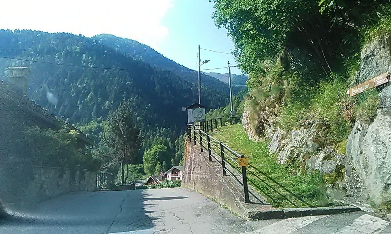 Street view near Albergo Ristorante dei Pescatori, Coggiola — © mikki65 (CC BY-SA · Mapillary)