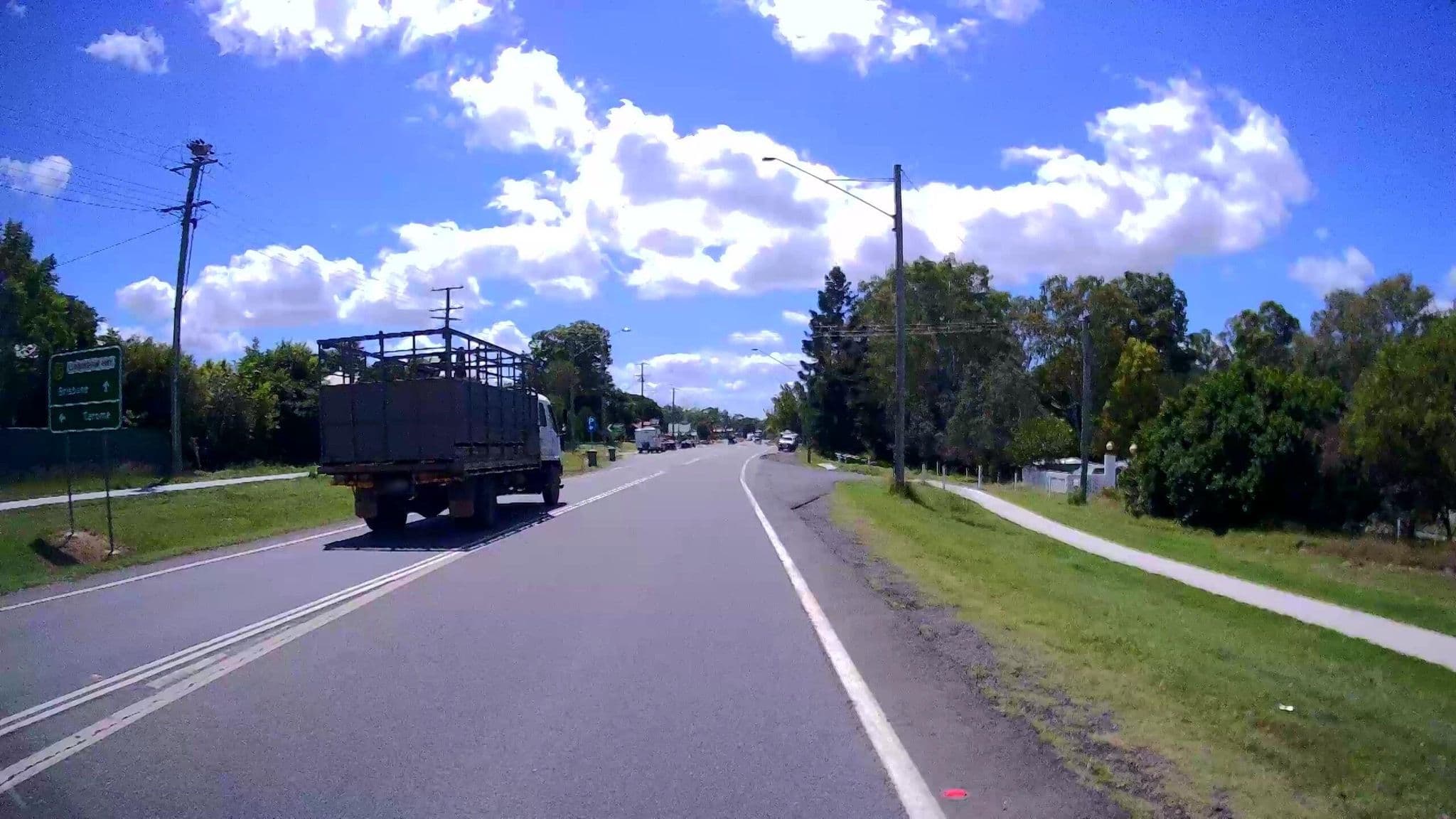 Street view near Aratula Village Motel, Kalbar — © bob3bob3 (CC BY-SA · Mapillary)