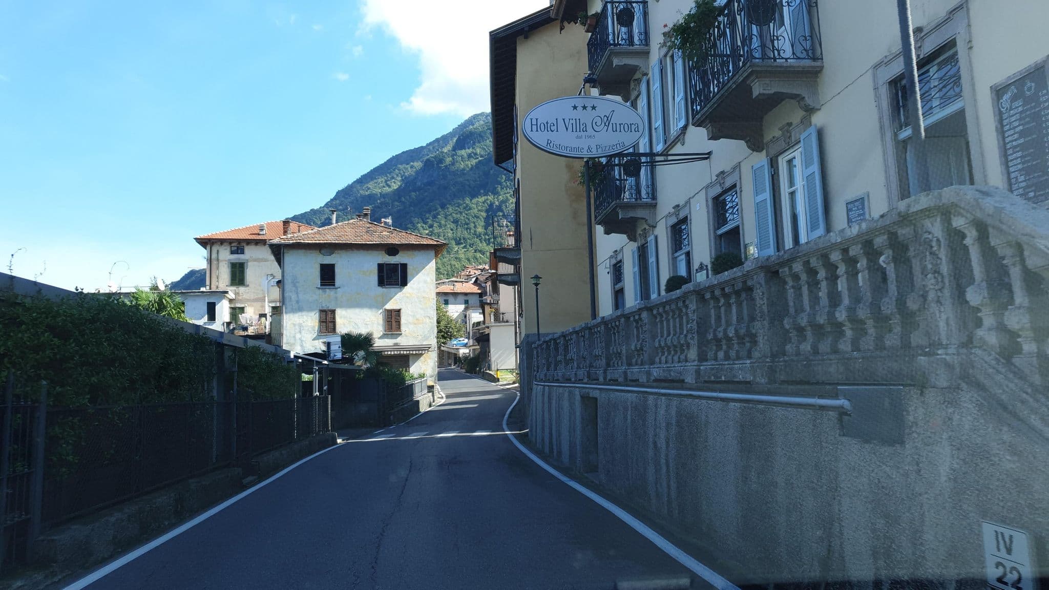 Street view near Hotel Villa Aurora, Lezzeno — © jopparn (CC BY-SA · Mapillary)