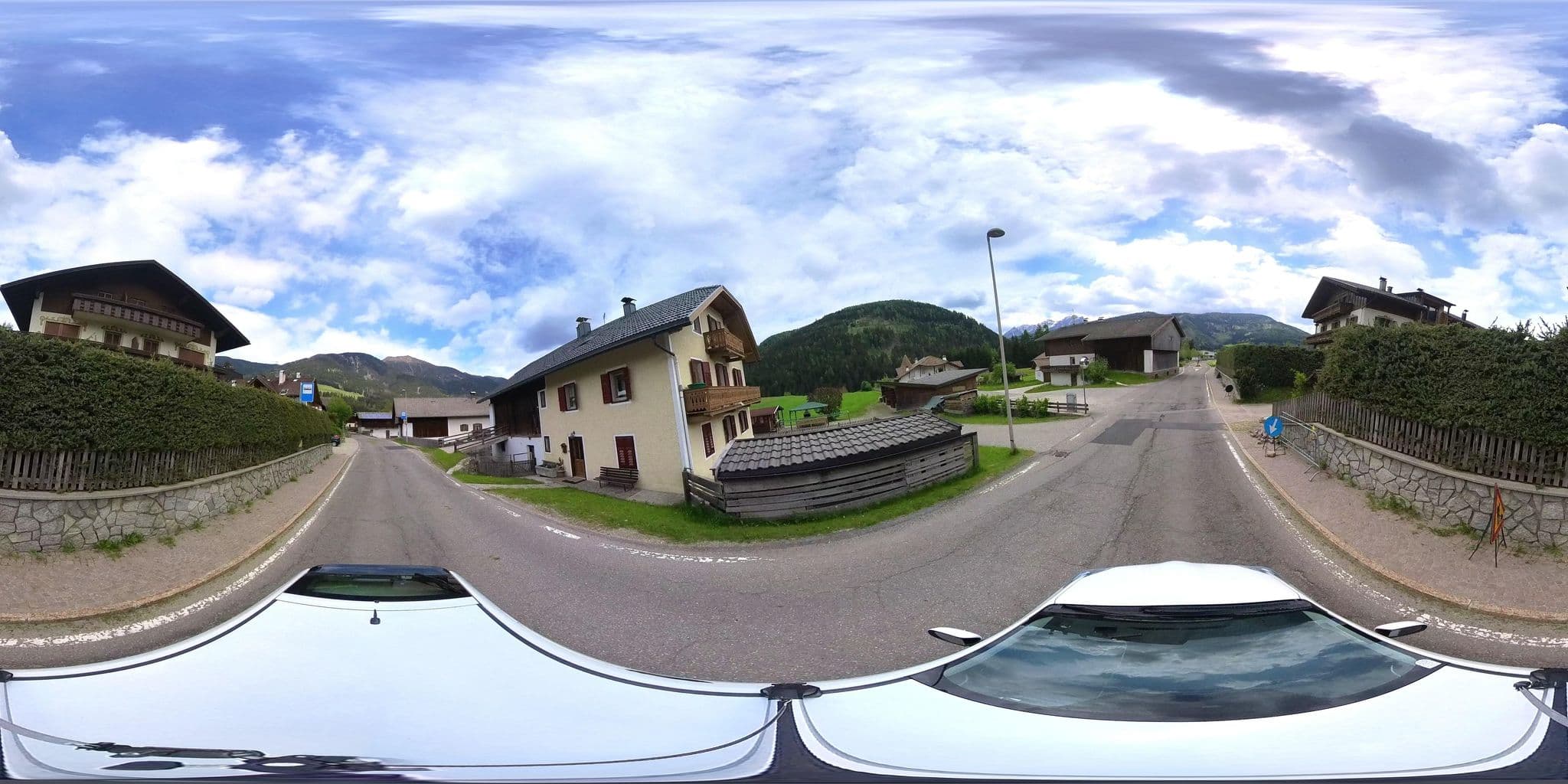 Street view near Appartment Gerda, Monguelfo — © osmplus_org (CC BY-SA · Mapillary)