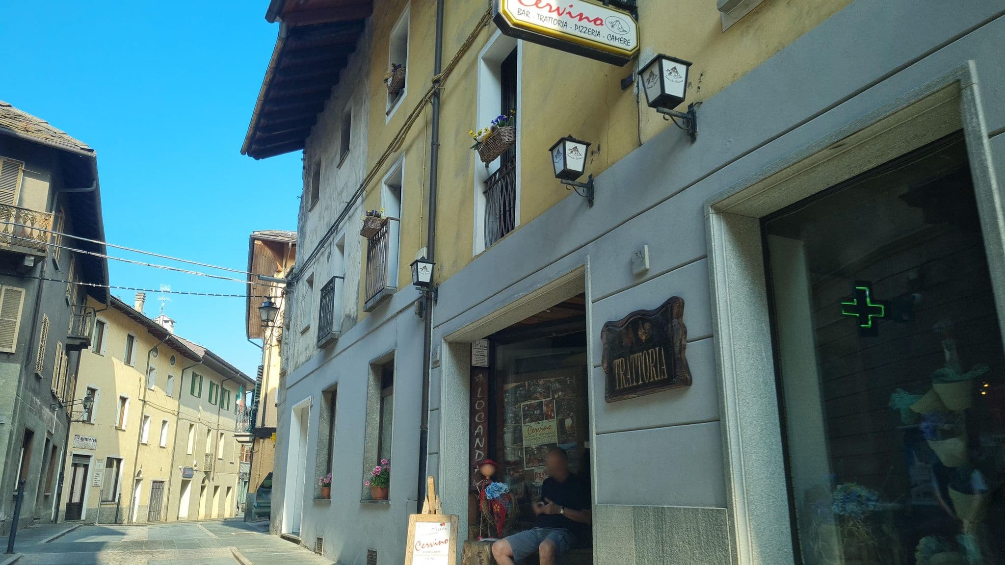 Street view near Locanda Cervino, Chatillon — © laniuscollurio (CC BY-SA · Mapillary)