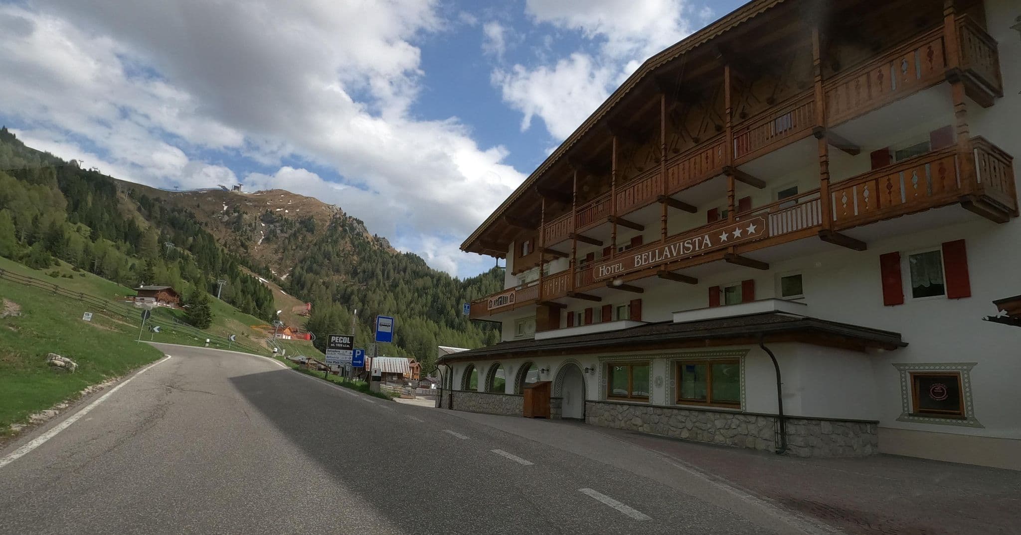 Street view near Hotel Bellavista, Canazei — © masterofnoroad (CC BY-SA · Mapillary)